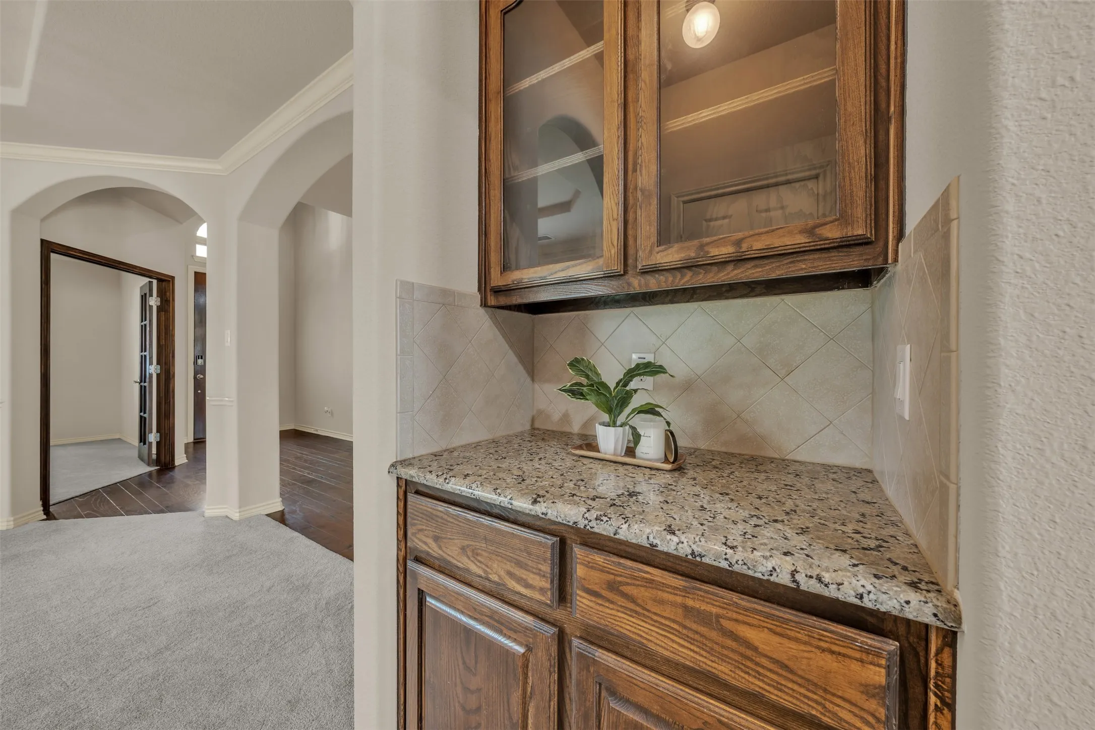 Single Family Residence For Sale in Tarrant County , 1201 Genesis Drive, Mansfield, Texas 76063, 5 Bedroom, 4 Bathroom, 3 Garage spaces, 3,572 Sqft, built in 2011, mls#21390820, Real Estate Agent in Mansfield, Homes For Sale in Tarrant county, Homes For Sale in Mansfield, Realtor in Mansfield Texas, Real Estate Brokerage Independent Realty Texas, Luminita Cordes Realtor