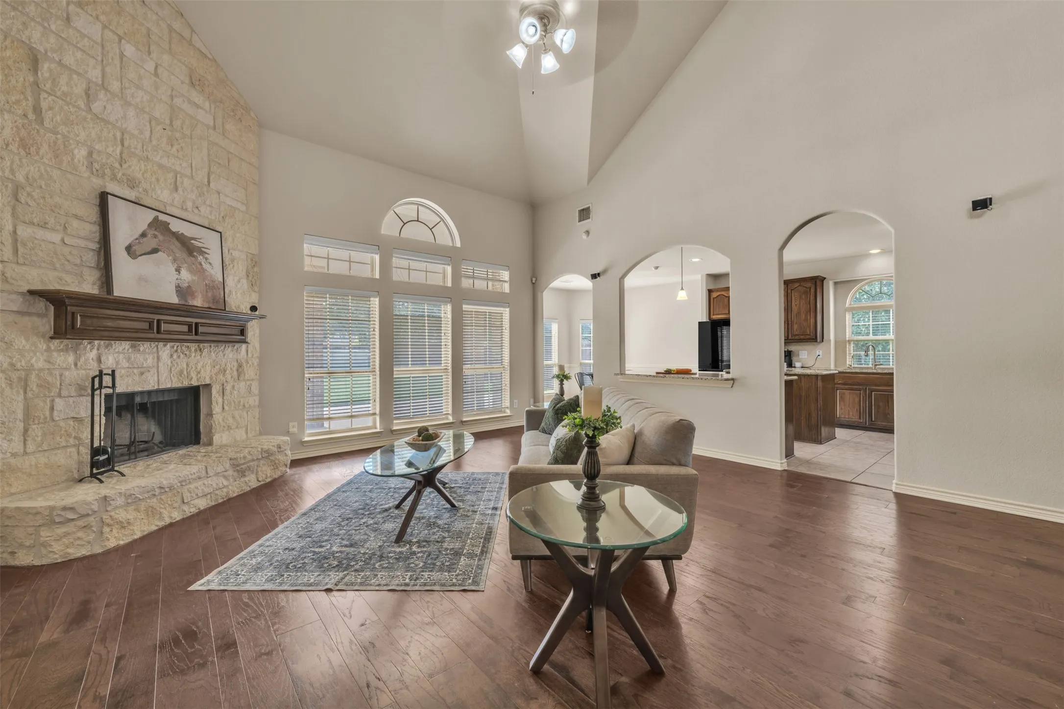 Single Family Residence For Sale in Tarrant County , 1201 Genesis Drive, Mansfield, Texas 76063, 5 Bedroom, 4 Bathroom, 3 Garage spaces, 3,572 Sqft, built in 2011, mls#21390820, Real Estate Agent in Mansfield, Homes For Sale in Tarrant county, Homes For Sale in Mansfield, Realtor in Mansfield Texas, Real Estate Brokerage Independent Realty Texas, Luminita Cordes Realtor