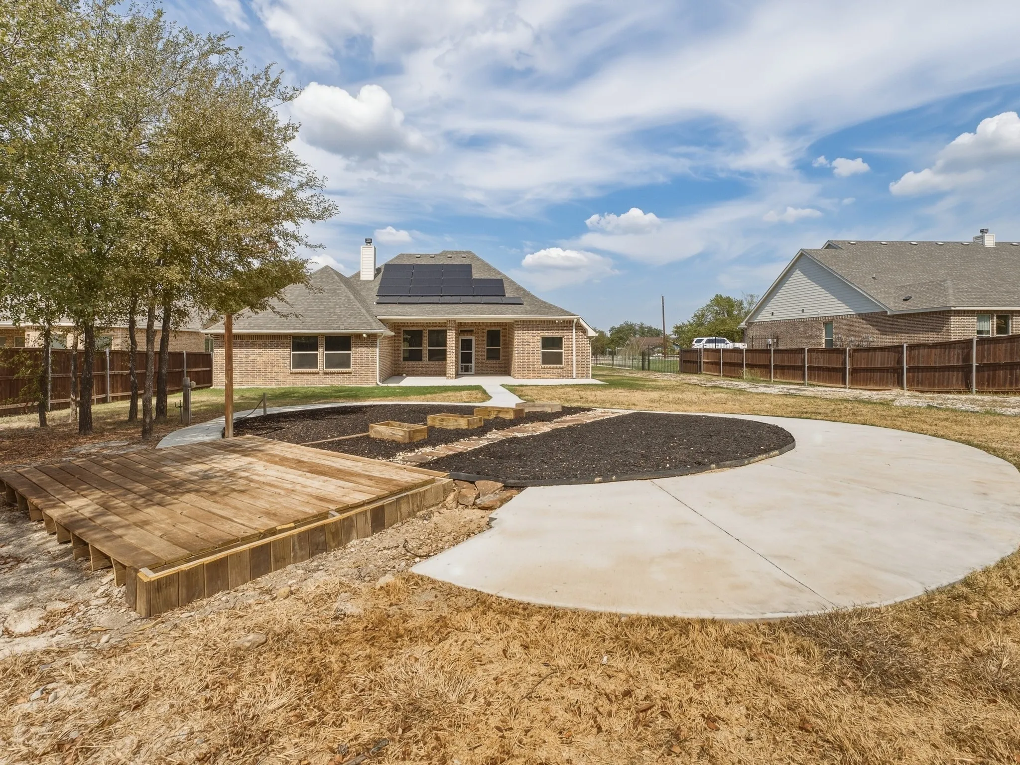 Single Family Residence For Rent in Parker County , 2712 Sonora Canyon Road, Weatherford, Texas 76087, 4 Bedroom, 3 Bathroom, 2 Garage spaces, 2,623 Sqft, built in 2019, mls#21397871, Real Estate Agent in Weatherford, Homes For Rent in Parker county, Homes For Rent in Weatherford, Realtor in Weatherford Texas, Real Estate Brokerage Independent Realty Texas, Luminita Cordes Realtor