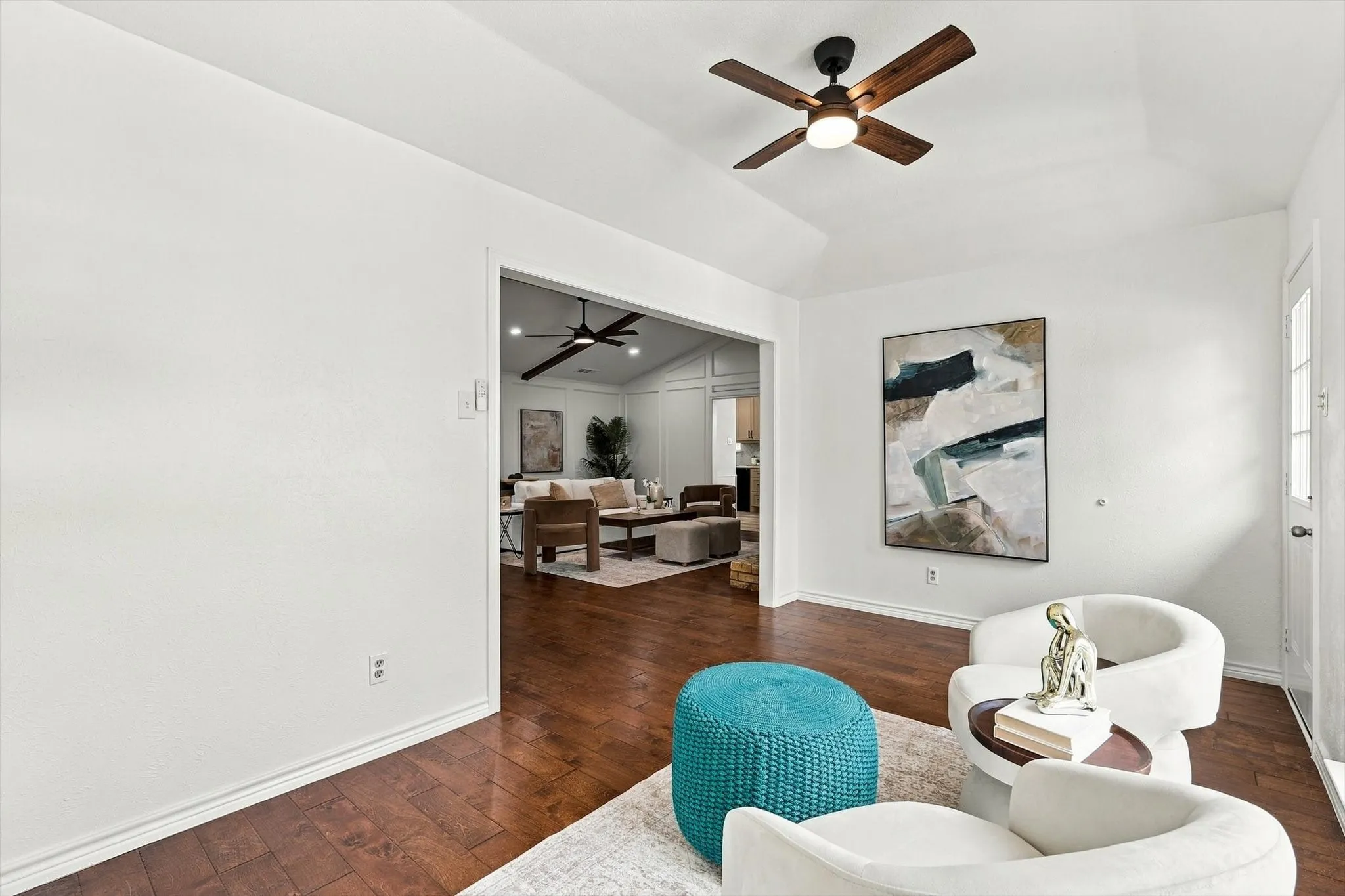 Single Family Residence For Sale in Dallas County , 514 Ridgegate Drive, Garland, Texas 75040, 3 Bedroom, 2 Bathroom, 2 Garage spaces, 2,000 Sqft, built in 1976, mls#21394727, Real Estate Agent in Garland, Homes For Sale in Dallas county, Homes For Sale in Garland, Realtor in Garland Texas, Real Estate Brokerage Independent Realty Texas, Luminita Cordes Realtor