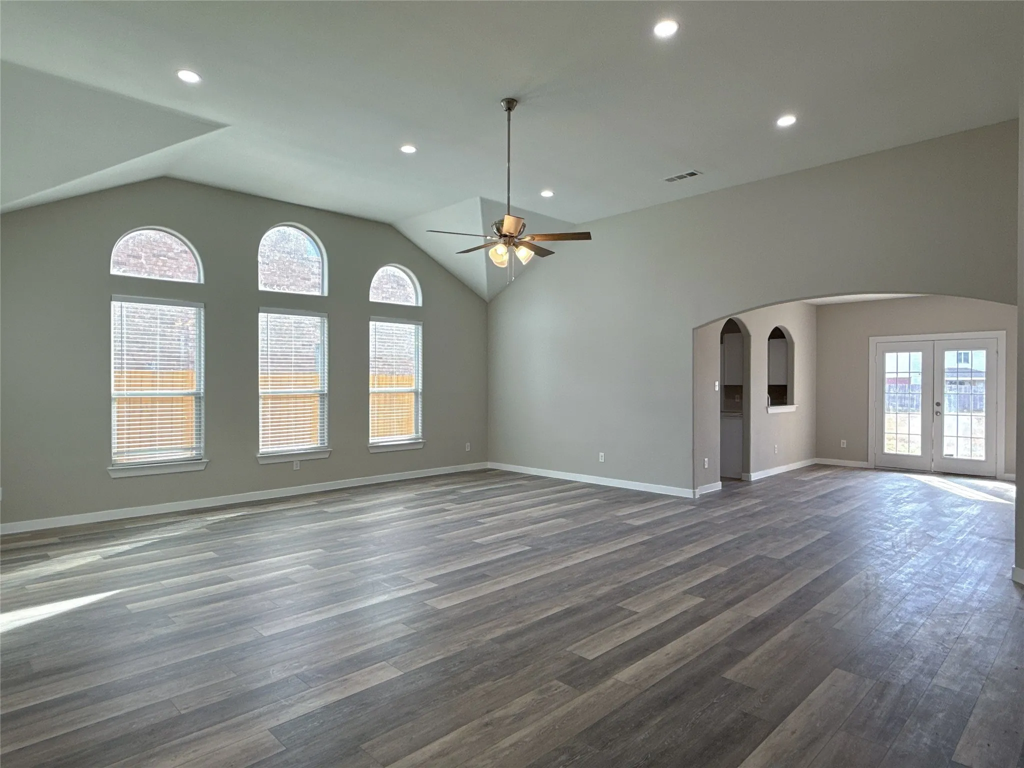 Single Family Residence For Rent in Collin County , 1913 Pin Oak Trail, Anna, Texas 75409, 4 Bedroom, 2 Bathroom, 2 Garage spaces, 2,062 Sqft, built in 2011, mls#21399587, Real Estate Agent in Anna, Homes For Rent in Collin county, Homes For Rent in Anna, Realtor in Anna Texas, Real Estate Brokerage Independent Realty Texas, Luminita Cordes Realtor