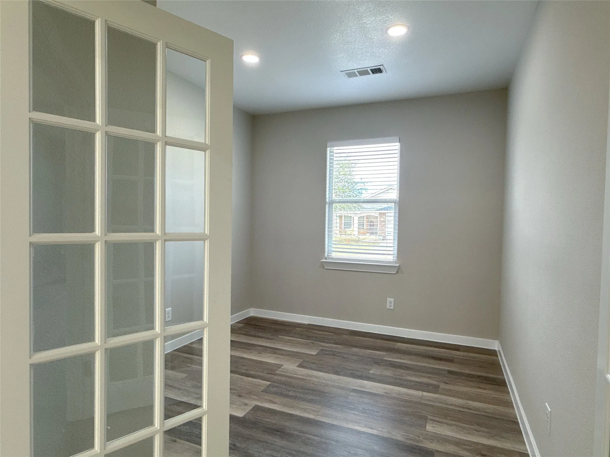 Single Family Residence For Rent in Collin County , 1913 Pin Oak Trail, Anna, Texas 75409, 4 Bedroom, 2 Bathroom, 2 Garage spaces, 2,062 Sqft, built in 2011, mls#21399587, Real Estate Agent in Anna, Homes For Rent in Collin county, Homes For Rent in Anna, Realtor in Anna Texas, Real Estate Brokerage Independent Realty Texas, Luminita Cordes Realtor