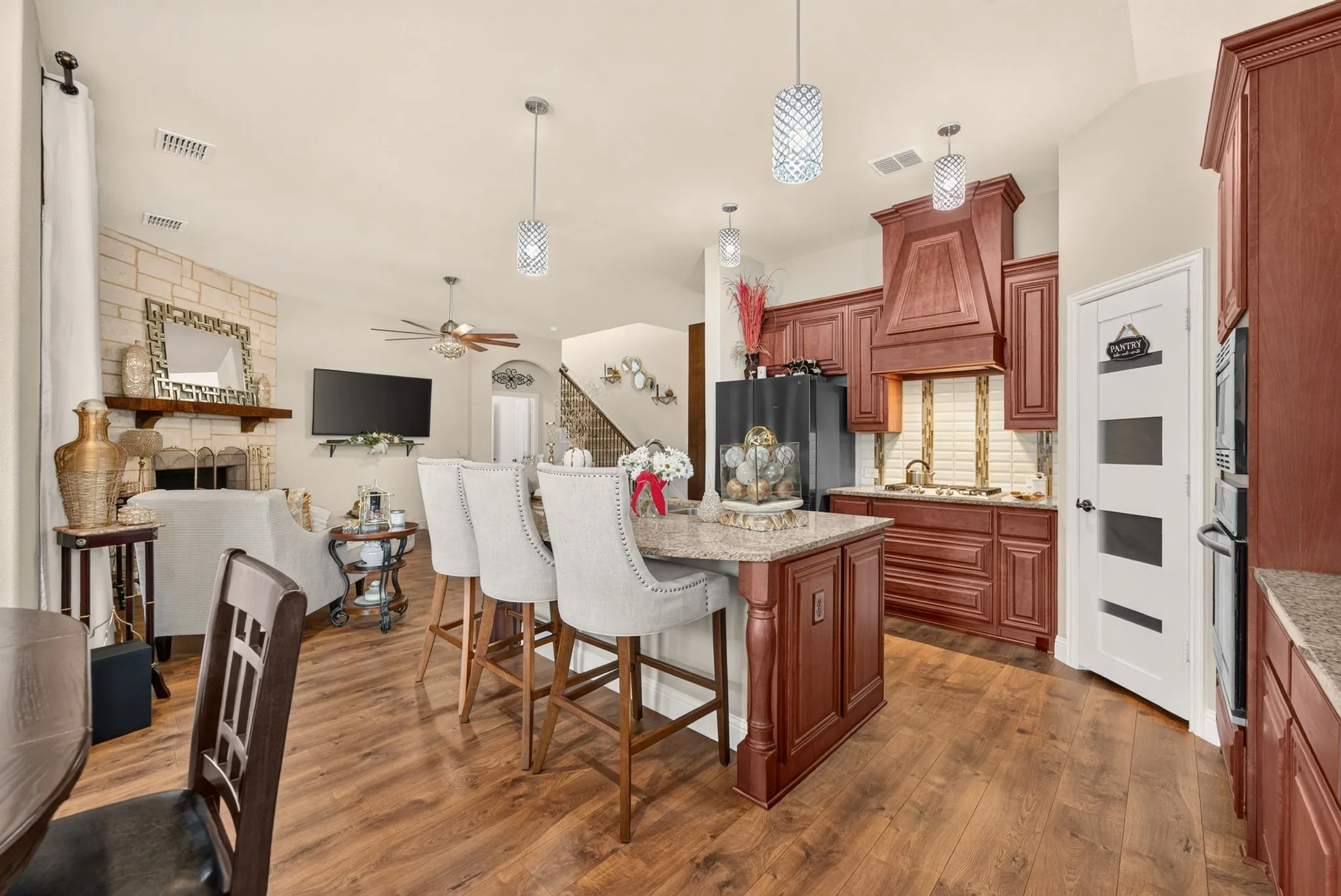 Single Family Residence For Sale in Tarrant County , 5011 Lake Park Drive, Mansfield, Texas 76063, 5 Bedroom, 3 Bathroom, 2 Garage spaces, 3,518 Sqft, built in 2020, mls#21399575, Real Estate Agent in Mansfield, Homes For Sale in Tarrant county, Homes For Sale in Mansfield, Realtor in Mansfield Texas, Real Estate Brokerage Independent Realty Texas, Luminita Cordes Realtor