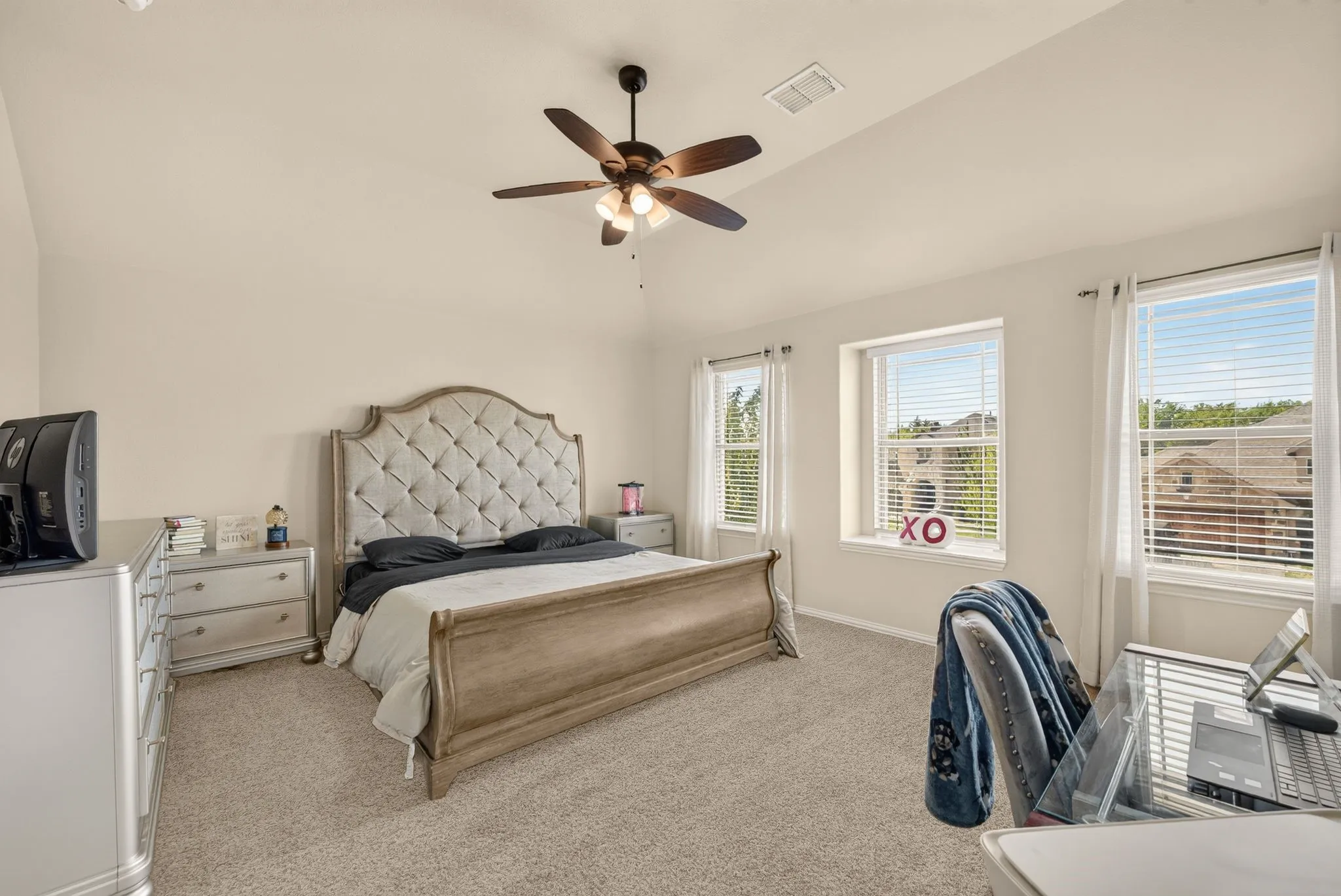 Single Family Residence For Sale in Tarrant County , 5011 Lake Park Drive, Mansfield, Texas 76063, 5 Bedroom, 3 Bathroom, 2 Garage spaces, 3,518 Sqft, built in 2020, mls#21399575, Real Estate Agent in Mansfield, Homes For Sale in Tarrant county, Homes For Sale in Mansfield, Realtor in Mansfield Texas, Real Estate Brokerage Independent Realty Texas, Luminita Cordes Realtor