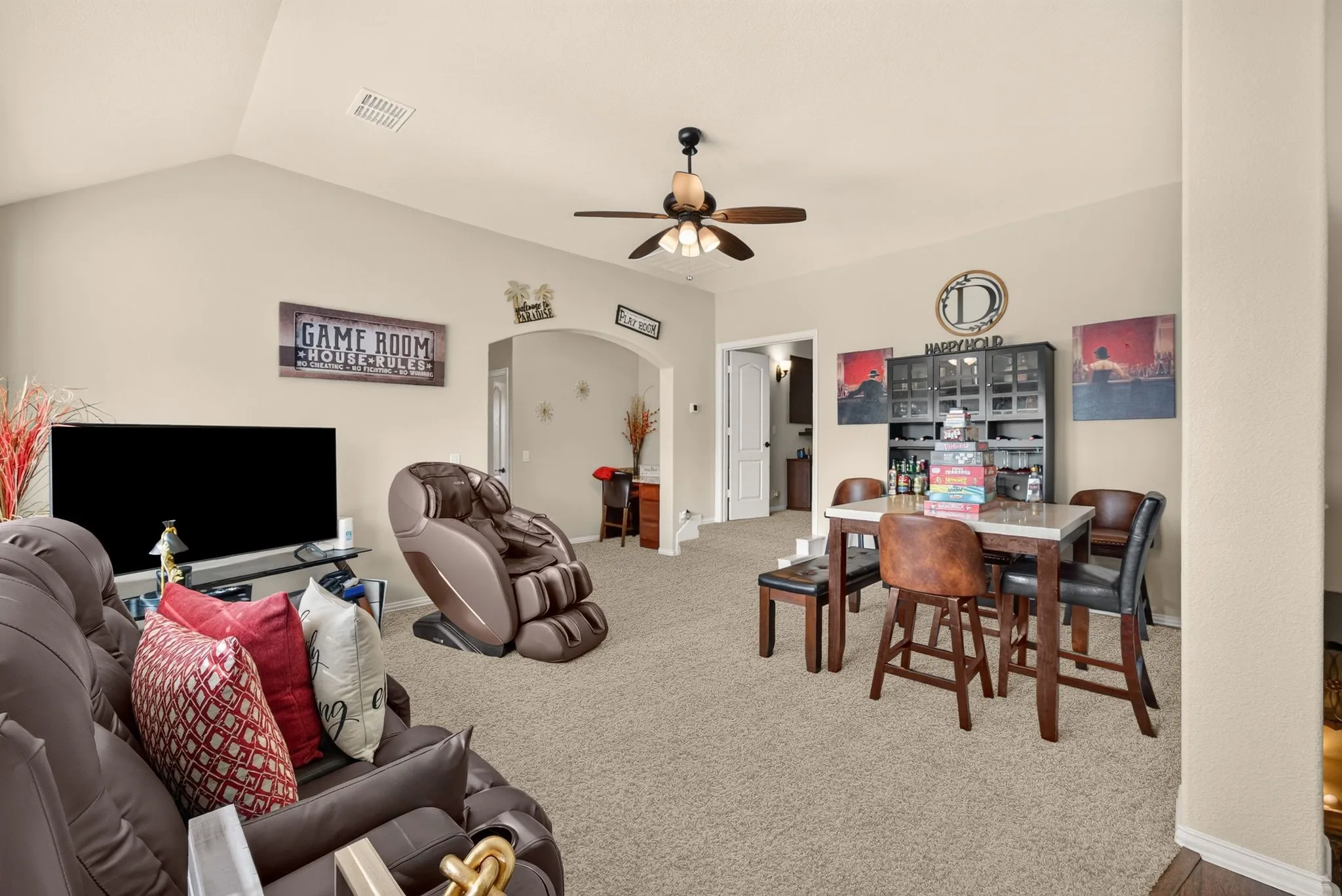 Single Family Residence For Sale in Tarrant County , 5011 Lake Park Drive, Mansfield, Texas 76063, 5 Bedroom, 3 Bathroom, 2 Garage spaces, 3,518 Sqft, built in 2020, mls#21399575, Real Estate Agent in Mansfield, Homes For Sale in Tarrant county, Homes For Sale in Mansfield, Realtor in Mansfield Texas, Real Estate Brokerage Independent Realty Texas, Luminita Cordes Realtor