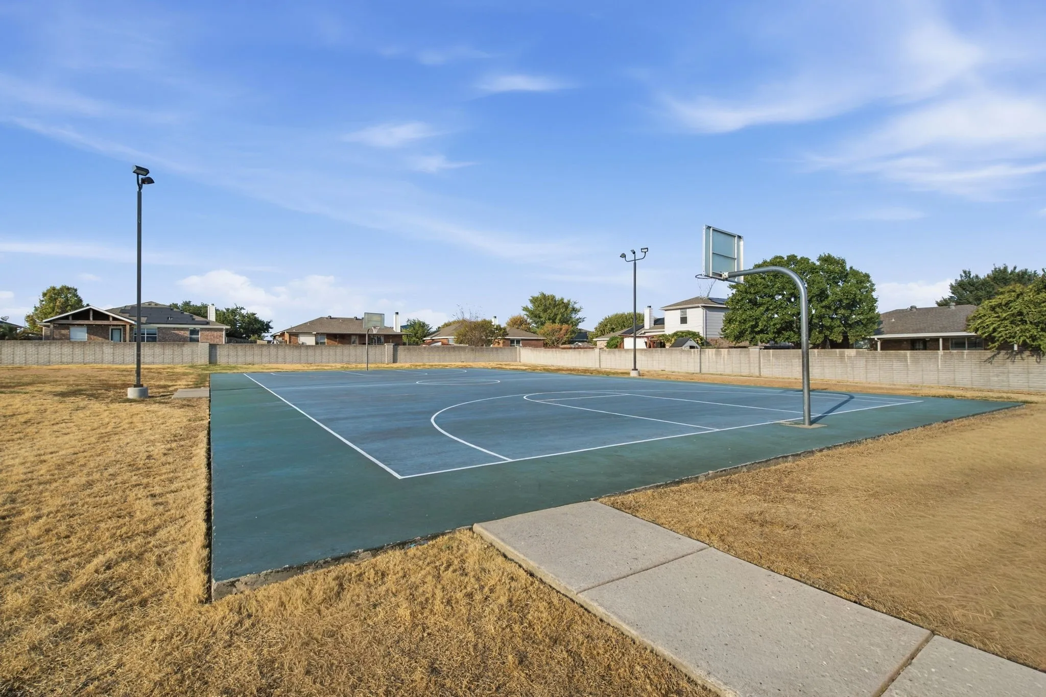 Single Family Residence For Rent in Denton County , 1627 Sequoia Drive, Krum, Texas 76249, 3 Bedroom, 2 Bathroom, 2 Garage spaces, 1,689 Sqft, built in 2003, mls#21398428, Real Estate Agent in Krum, Homes For Rent in Denton county, Homes For Rent in Krum, Realtor in Krum Texas, Real Estate Brokerage Independent Realty Texas, Luminita Cordes Realtor