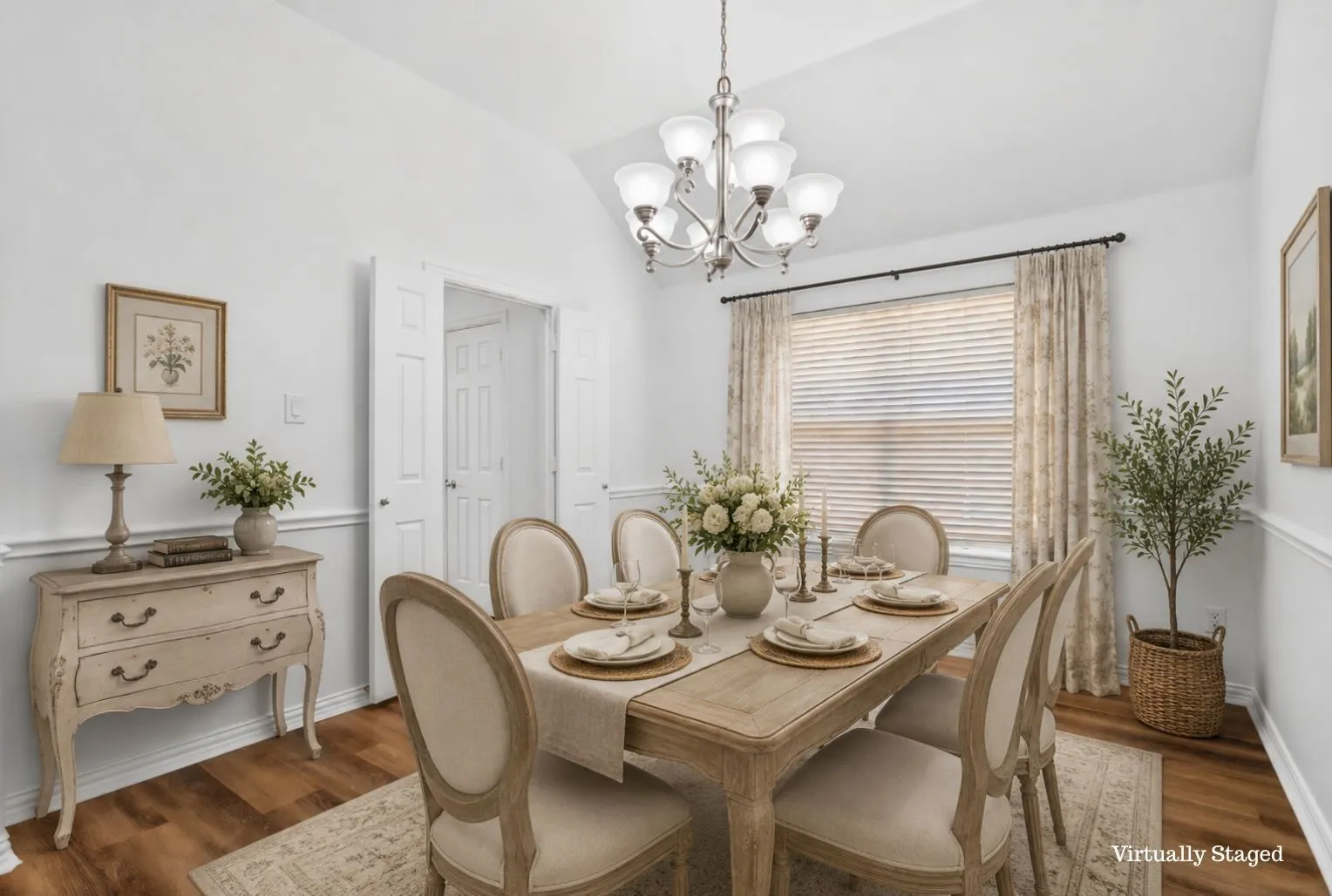 Single Family Residence For Sale in Denton County , 3229 Horizons Drive, Little Elm, Texas 75068, 4 Bedroom, 2 Bathroom, 2 Garage spaces, 2,511 Sqft, built in 2006, mls#21397484, Real Estate Agent in Little Elm, Homes For Sale in Denton county, Homes For Sale in Little Elm, Realtor in Little Elm Texas, Real Estate Brokerage Independent Realty Texas, Luminita Cordes Realtor