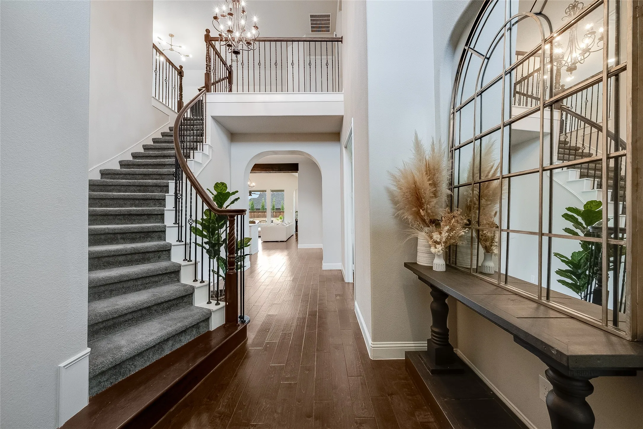 Single Family Residence For Sale in Collin County , 1734 Ellington Drive, Celina, Texas 75009, 4 Bedroom, 3 Bathroom, 3 Garage spaces, 3,155 Sqft, built in 2017, mls#21399046, Real Estate Agent in Celina, Homes For Sale in Collin county, Homes For Sale in Celina, Realtor in Celina Texas, Real Estate Brokerage Independent Realty Texas, Luminita Cordes Realtor