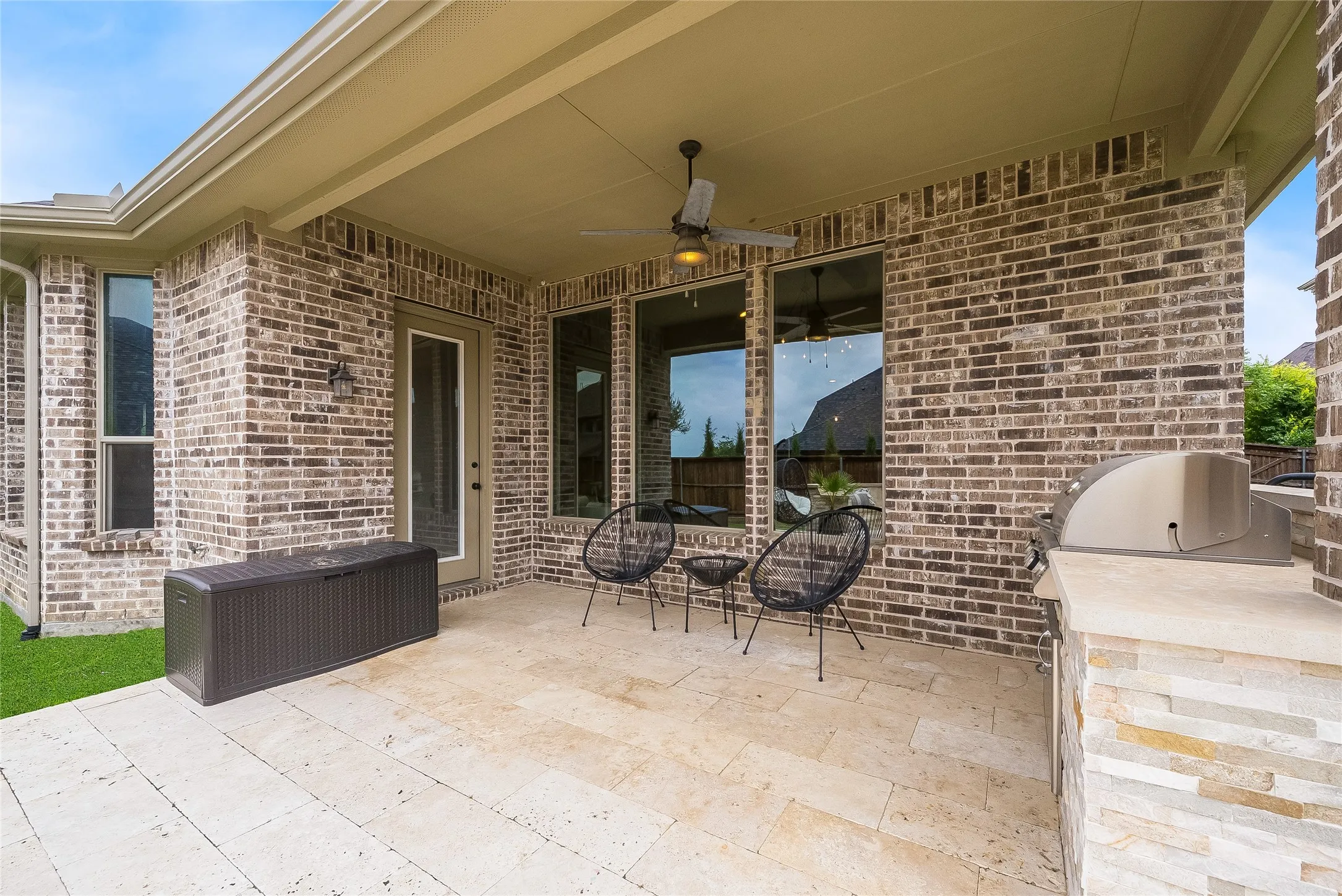 Single Family Residence For Sale in Collin County , 1734 Ellington Drive, Celina, Texas 75009, 4 Bedroom, 3 Bathroom, 3 Garage spaces, 3,155 Sqft, built in 2017, mls#21399046, Real Estate Agent in Celina, Homes For Sale in Collin county, Homes For Sale in Celina, Realtor in Celina Texas, Real Estate Brokerage Independent Realty Texas, Luminita Cordes Realtor