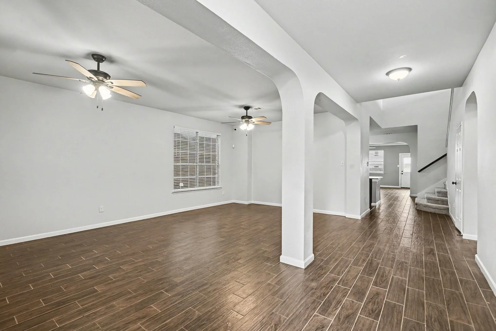 Single Family Residence For Sale in Tarrant County , 10005 Shelburne Road, Fort Worth, Texas 76244, 4 Bedroom, 3 Bathroom, 2 Garage spaces, 3,580 Sqft, built in 2004, mls#21398189, Real Estate Agent in Fort Worth, Homes For Sale in Tarrant county, Homes For Sale in Fort Worth, Realtor in Fort Worth Texas, Real Estate Brokerage Independent Realty Texas, Luminita Cordes Realtor