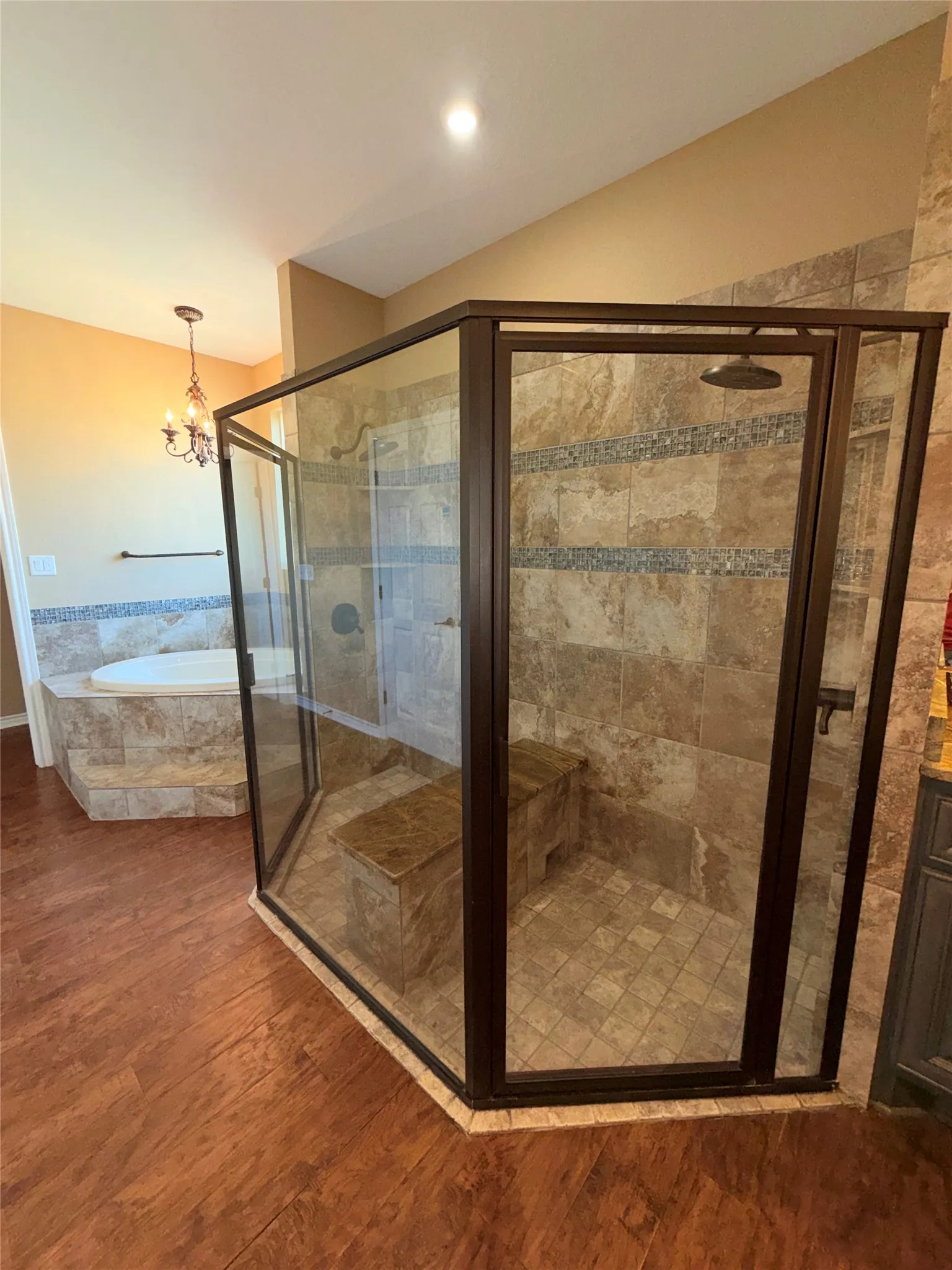 Single Family Residence For Sale in Limestone County , 1220 Hinchliffe Road, Mexia, Texas 76667, 3 Bedroom, 4 Bathroom, 2 Garage spaces, 3,383 Sqft, built in 2014, mls#21397689, Real Estate Agent in Mexia, Homes For Sale in Limestone county, Homes For Sale in Mexia, Realtor in Mexia Texas, Real Estate Brokerage Independent Realty Texas, Luminita Cordes Realtor