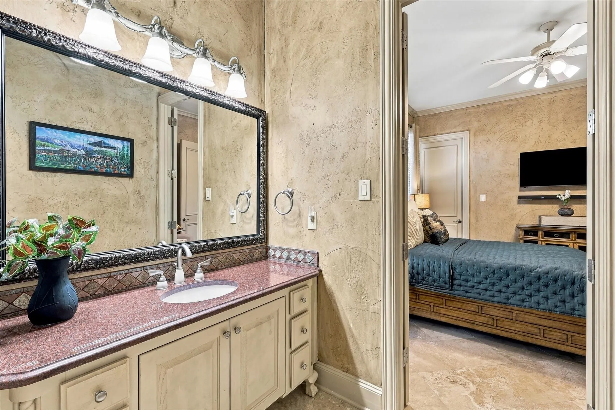 Single Family Residence For Sale in Rockwall County , 1917 Kings Pass, Heath, Texas 75032, 4 Bedroom, 4 Bathroom, 3 Garage spaces, 4,023 Sqft, built in 2001, mls#21392859, Real Estate Agent in Heath, Homes For Sale in Rockwall county, Homes For Sale in Heath, Realtor in Heath Texas, Real Estate Brokerage Independent Realty Texas, Luminita Cordes Realtor