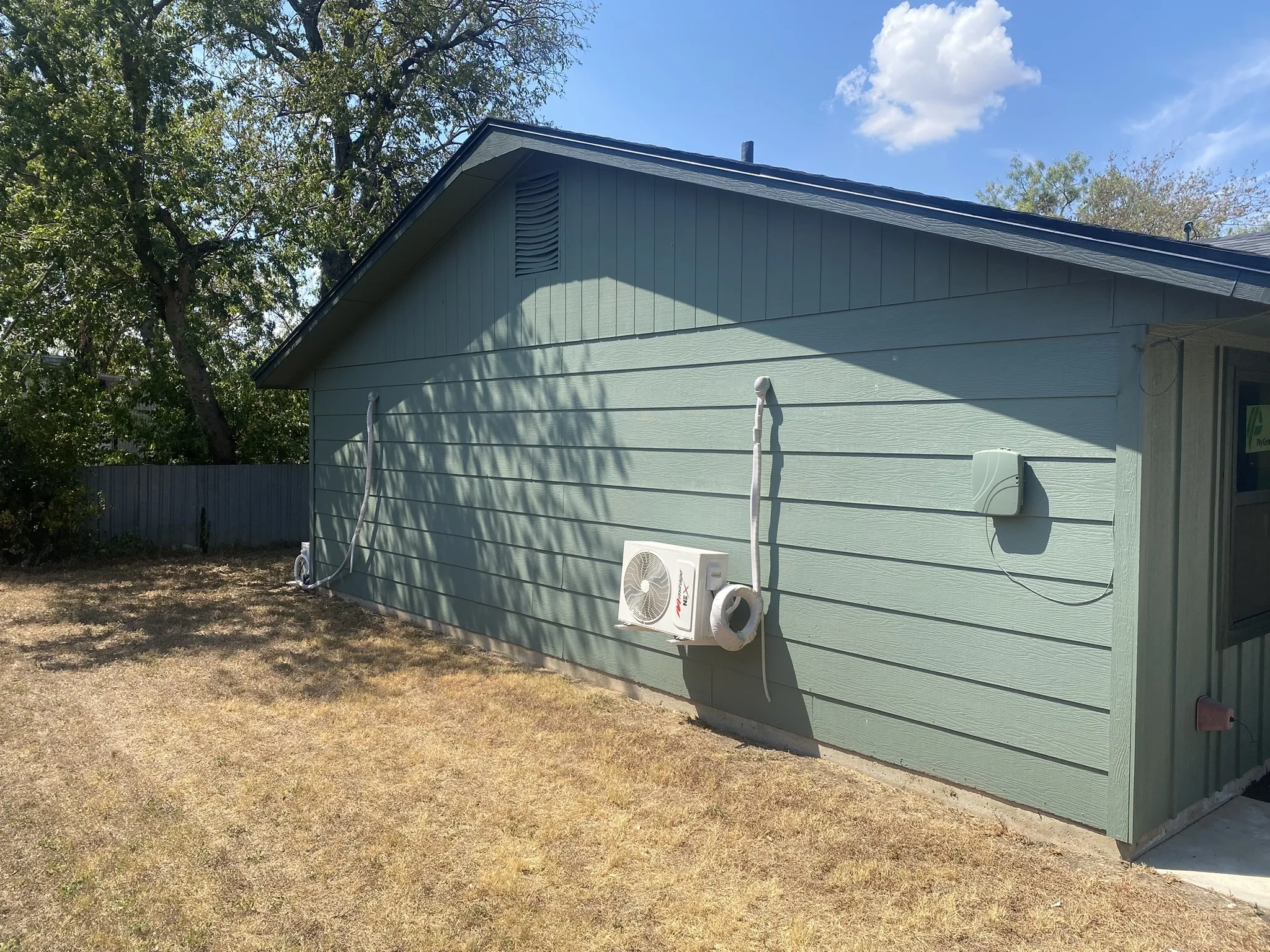 Single Family Residence For Sale in Brown County , 1105 9th Street, Brownwood, Texas 76801, 3 Bedroom, 1 Bathroom, Garage spaces, 970 Sqft, built in 0, mls#21398878, Real Estate Agent in Brownwood, Homes For Sale in Brown county, Homes For Sale in Brownwood, Realtor in Brownwood Texas, Real Estate Brokerage Independent Realty Texas, Luminita Cordes Realtor