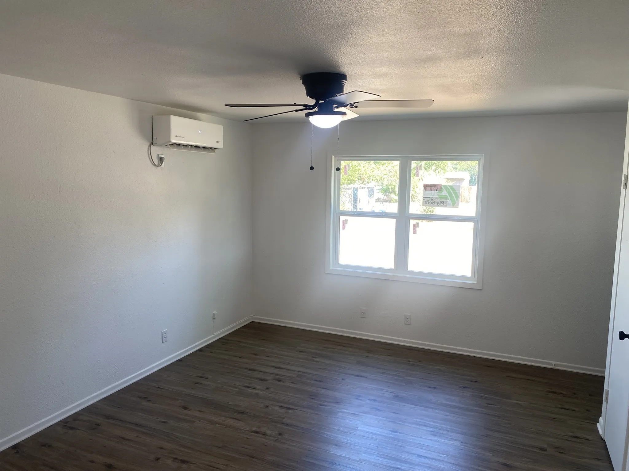 Single Family Residence For Sale in Brown County , 1105 9th Street, Brownwood, Texas 76801, 3 Bedroom, 1 Bathroom, Garage spaces, 970 Sqft, built in 0, mls#21398878, Real Estate Agent in Brownwood, Homes For Sale in Brown county, Homes For Sale in Brownwood, Realtor in Brownwood Texas, Real Estate Brokerage Independent Realty Texas, Luminita Cordes Realtor