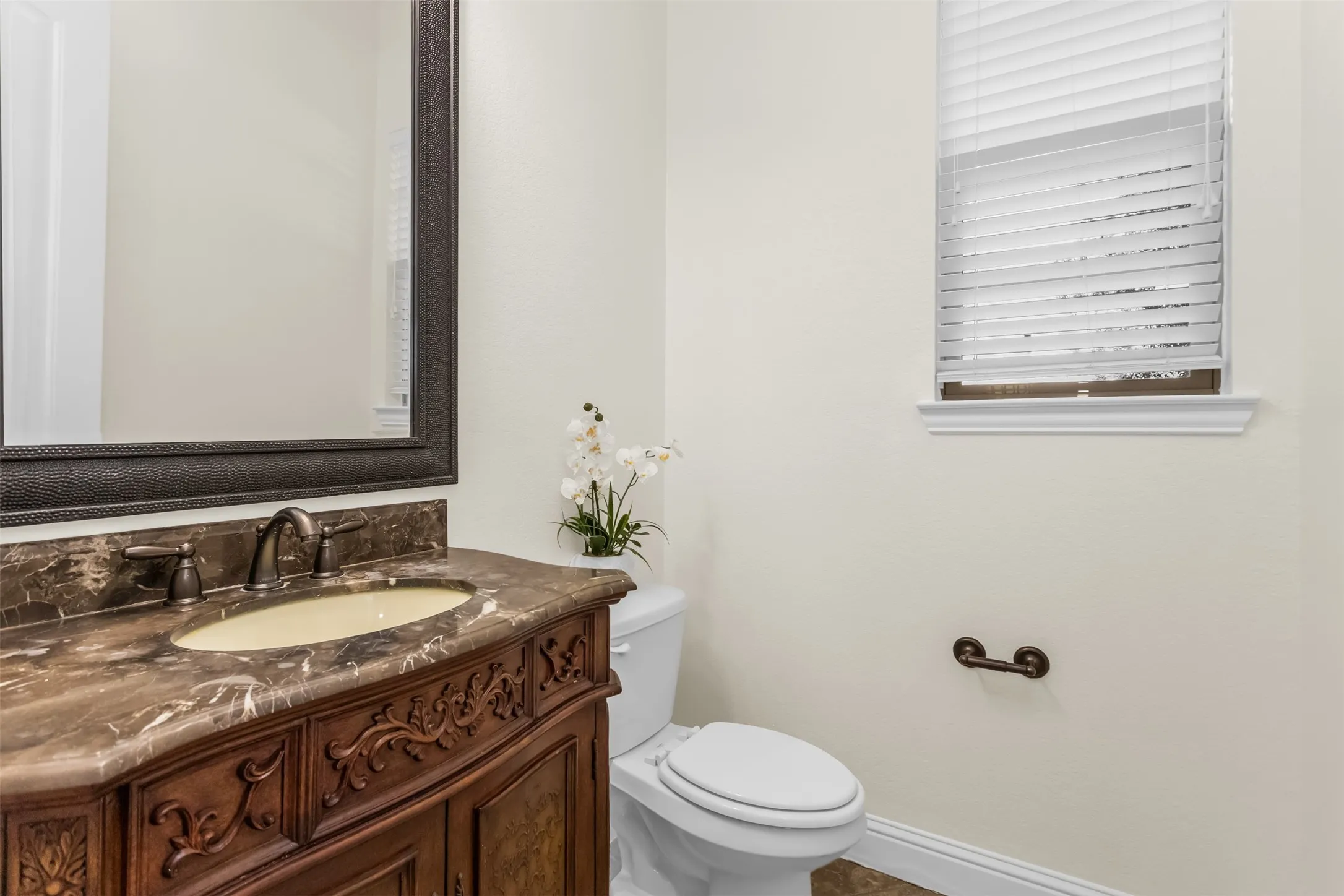 Single Family Residence For Rent in Collin County , 7604 Cindy Lane, Sachse, Texas 75048, 4 Bedroom, 4 Bathroom, 2 Garage spaces, 3,084 Sqft, built in 2012, mls#21398652, Real Estate Agent in Sachse, Homes For Rent in Collin county, Homes For Rent in Sachse, Realtor in Sachse Texas, Real Estate Brokerage Independent Realty Texas, Luminita Cordes Realtor