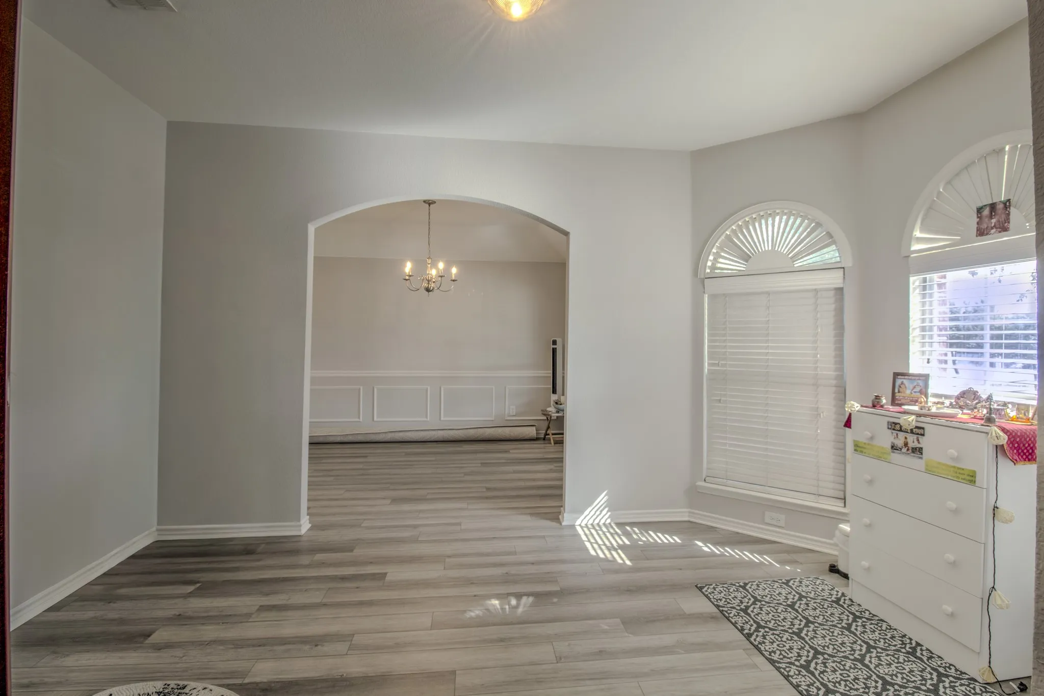 Single Family Residence For Rent in Denton County , 9453 Mirror Fountain Circle, Frisco, Texas 75033, 4 Bedroom, 2 Bathroom, 2 Garage spaces, 2,238 Sqft, built in 2005, mls#21398468, Real Estate Agent in Frisco, Homes For Rent in Denton county, Homes For Rent in Frisco, Realtor in Frisco Texas, Real Estate Brokerage Independent Realty Texas, Luminita Cordes Realtor