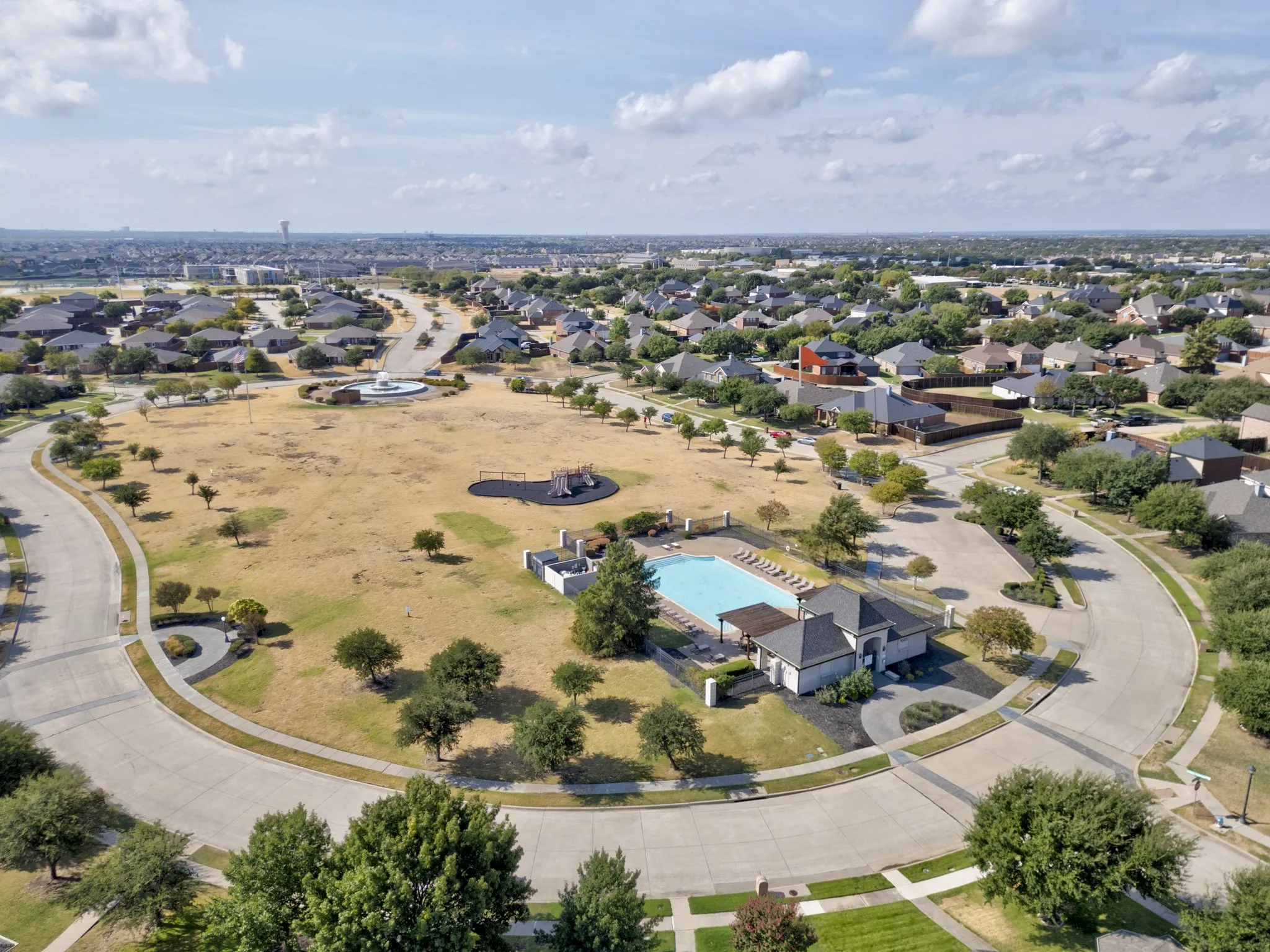 Single Family Residence For Rent in Denton County , 9453 Mirror Fountain Circle, Frisco, Texas 75033, 4 Bedroom, 2 Bathroom, 2 Garage spaces, 2,238 Sqft, built in 2005, mls#21398468, Real Estate Agent in Frisco, Homes For Rent in Denton county, Homes For Rent in Frisco, Realtor in Frisco Texas, Real Estate Brokerage Independent Realty Texas, Luminita Cordes Realtor