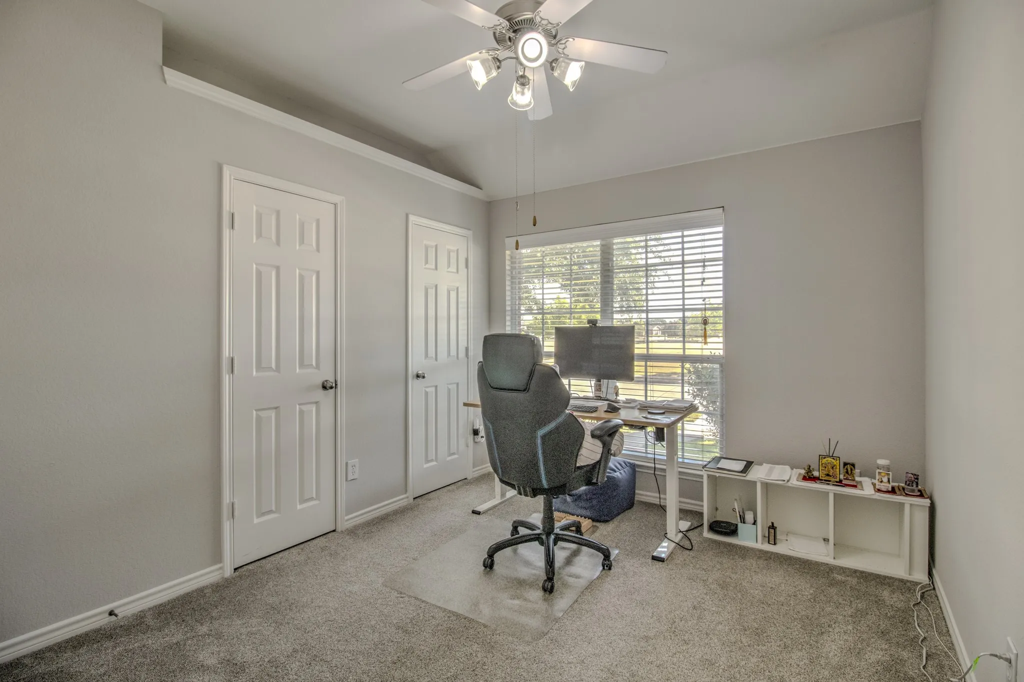Single Family Residence For Rent in Denton County , 9453 Mirror Fountain Circle, Frisco, Texas 75033, 4 Bedroom, 2 Bathroom, 2 Garage spaces, 2,238 Sqft, built in 2005, mls#21398468, Real Estate Agent in Frisco, Homes For Rent in Denton county, Homes For Rent in Frisco, Realtor in Frisco Texas, Real Estate Brokerage Independent Realty Texas, Luminita Cordes Realtor