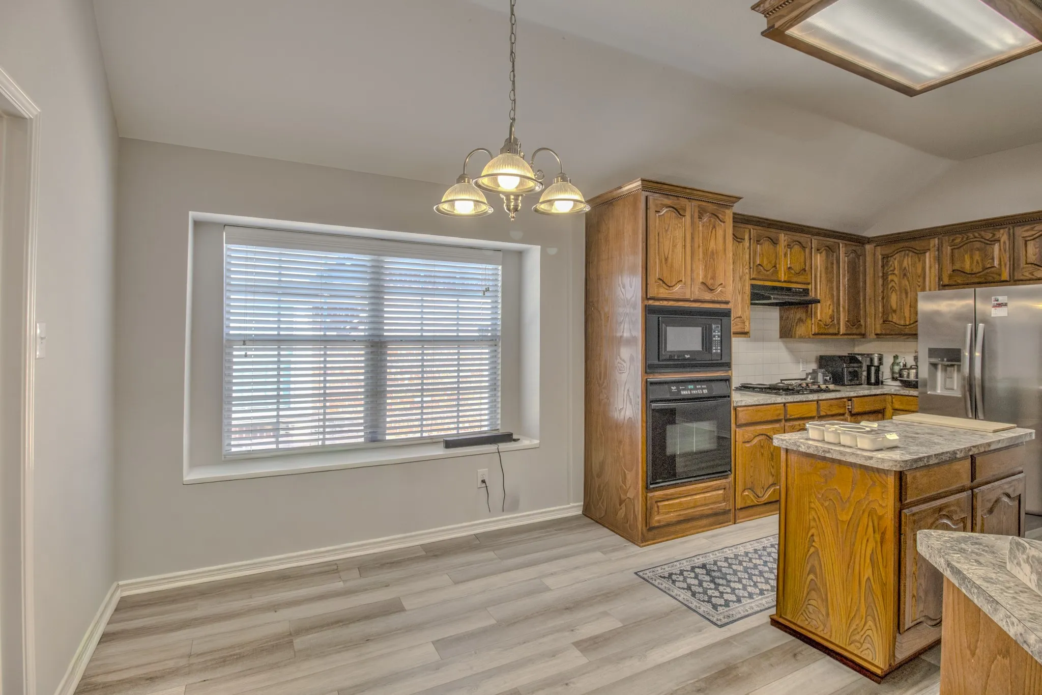 Single Family Residence For Rent in Denton County , 9453 Mirror Fountain Circle, Frisco, Texas 75033, 4 Bedroom, 2 Bathroom, 2 Garage spaces, 2,238 Sqft, built in 2005, mls#21398468, Real Estate Agent in Frisco, Homes For Rent in Denton county, Homes For Rent in Frisco, Realtor in Frisco Texas, Real Estate Brokerage Independent Realty Texas, Luminita Cordes Realtor