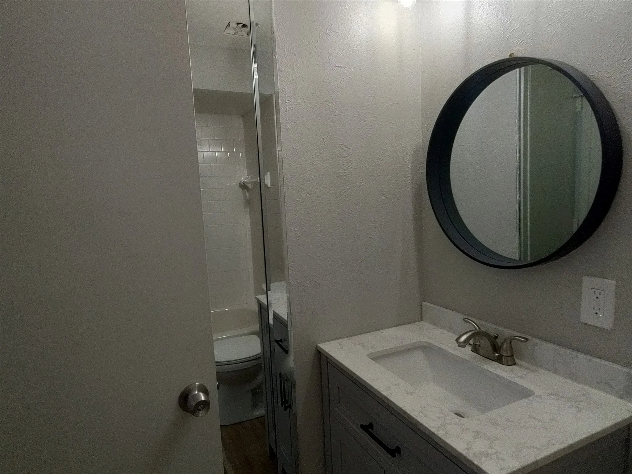 Townhouse For Rent in Tarrant County , 1611 Cindy Court, Arlington, Texas 76012, 3 Bedroom, 2 Bathroom, 2 Garage spaces, 1,430 Sqft, built in 1968, mls#21399672, Real Estate Agent in Arlington, Homes For Rent in Tarrant county, Homes For Rent in Arlington, Realtor in Arlington Texas, Real Estate Brokerage Independent Realty Texas, Luminita Cordes Realtor