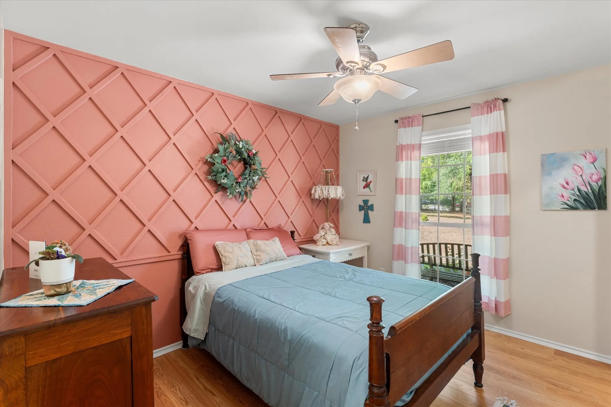 Single Family Residence For Sale in Titus County , 6170 N US Highway 271, Mt Pleasant, Texas 75455, 3 Bedroom, 3 Bathroom, Garage spaces, 2,433 Sqft, built in 1993, mls#21399347, Real Estate Agent in Mt Pleasant, Homes For Sale in Titus county, Homes For Sale in Mt Pleasant, Realtor in Mt Pleasant Texas, Real Estate Brokerage Independent Realty Texas, Luminita Cordes Realtor