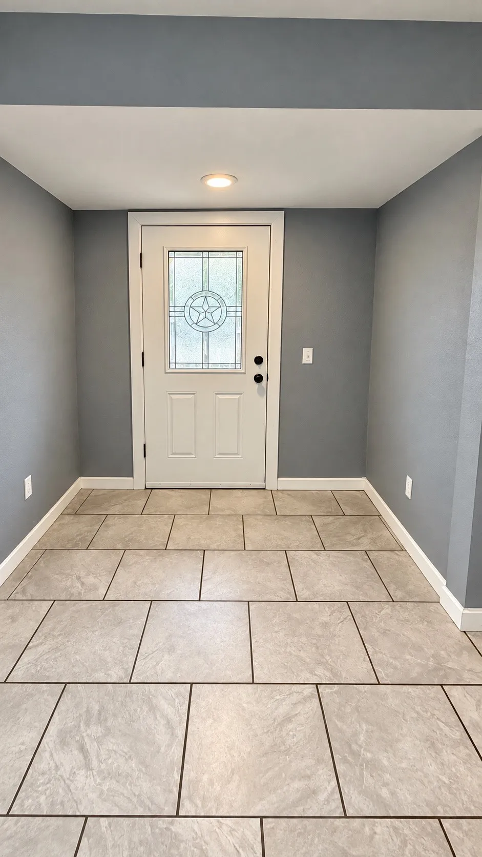 Single Family Residence For Rent in Taylor County , 2501 S 18th Street, Abilene, Texas 79605, 3 Bedroom, 2 Bathroom, Garage spaces, 1,280 Sqft, built in 1948, mls#21399686, Real Estate Agent in Abilene, Homes For Rent in Taylor county, Homes For Rent in Abilene, Realtor in Abilene Texas, Real Estate Brokerage Independent Realty Texas, Luminita Cordes Realtor
