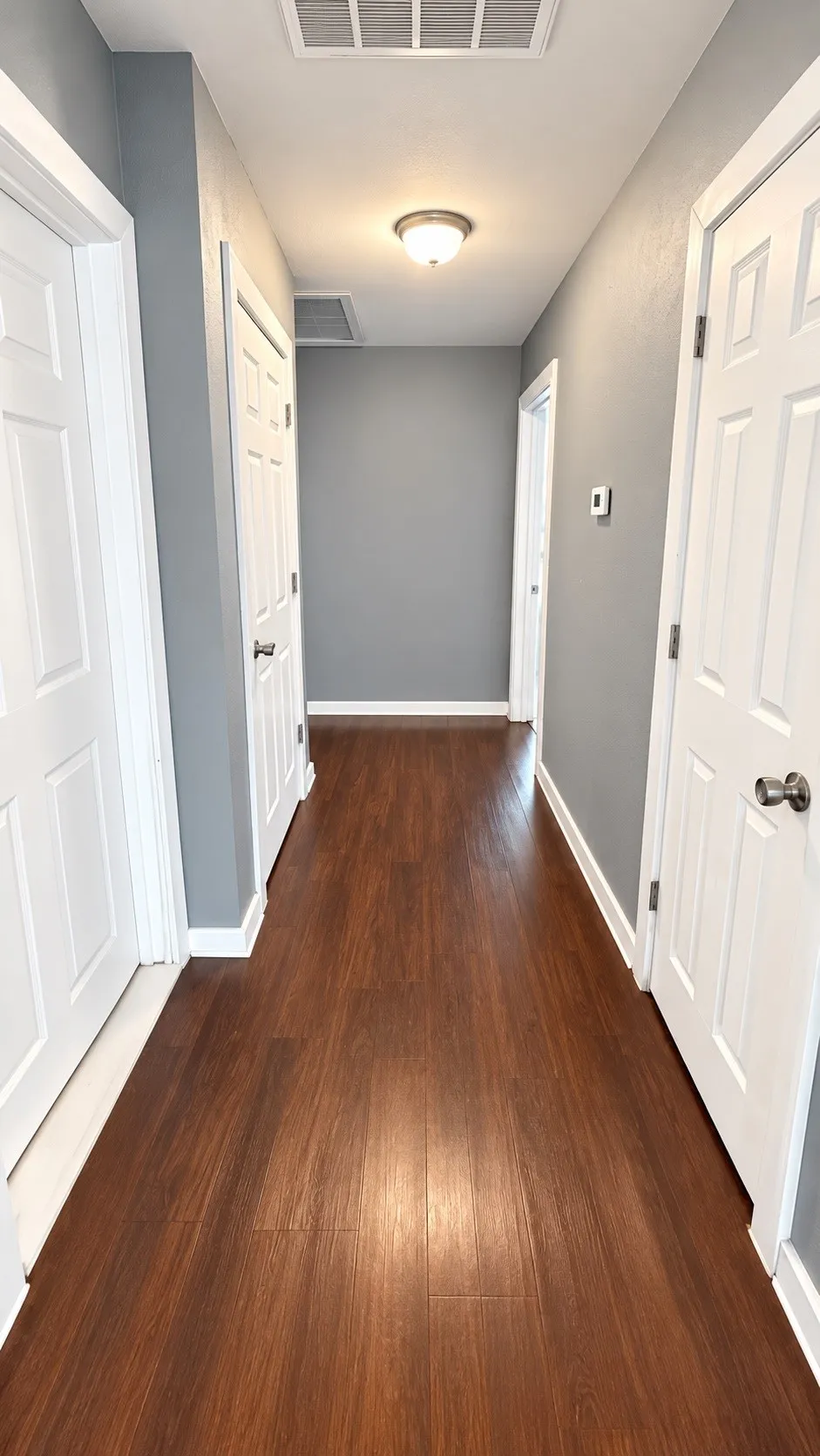 Single Family Residence For Rent in Taylor County , 2501 S 18th Street, Abilene, Texas 79605, 3 Bedroom, 2 Bathroom, Garage spaces, 1,280 Sqft, built in 1948, mls#21399686, Real Estate Agent in Abilene, Homes For Rent in Taylor county, Homes For Rent in Abilene, Realtor in Abilene Texas, Real Estate Brokerage Independent Realty Texas, Luminita Cordes Realtor