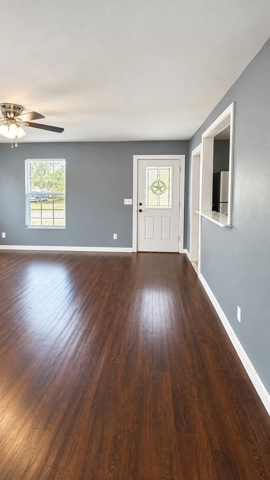Single Family Residence For Rent in Taylor County , 2501 S 18th Street, Abilene, Texas 79605, 3 Bedroom, 2 Bathroom, Garage spaces, 1,280 Sqft, built in 1948, mls#21399686, Real Estate Agent in Abilene, Homes For Rent in Taylor county, Homes For Rent in Abilene, Realtor in Abilene Texas, Real Estate Brokerage Independent Realty Texas, Luminita Cordes Realtor