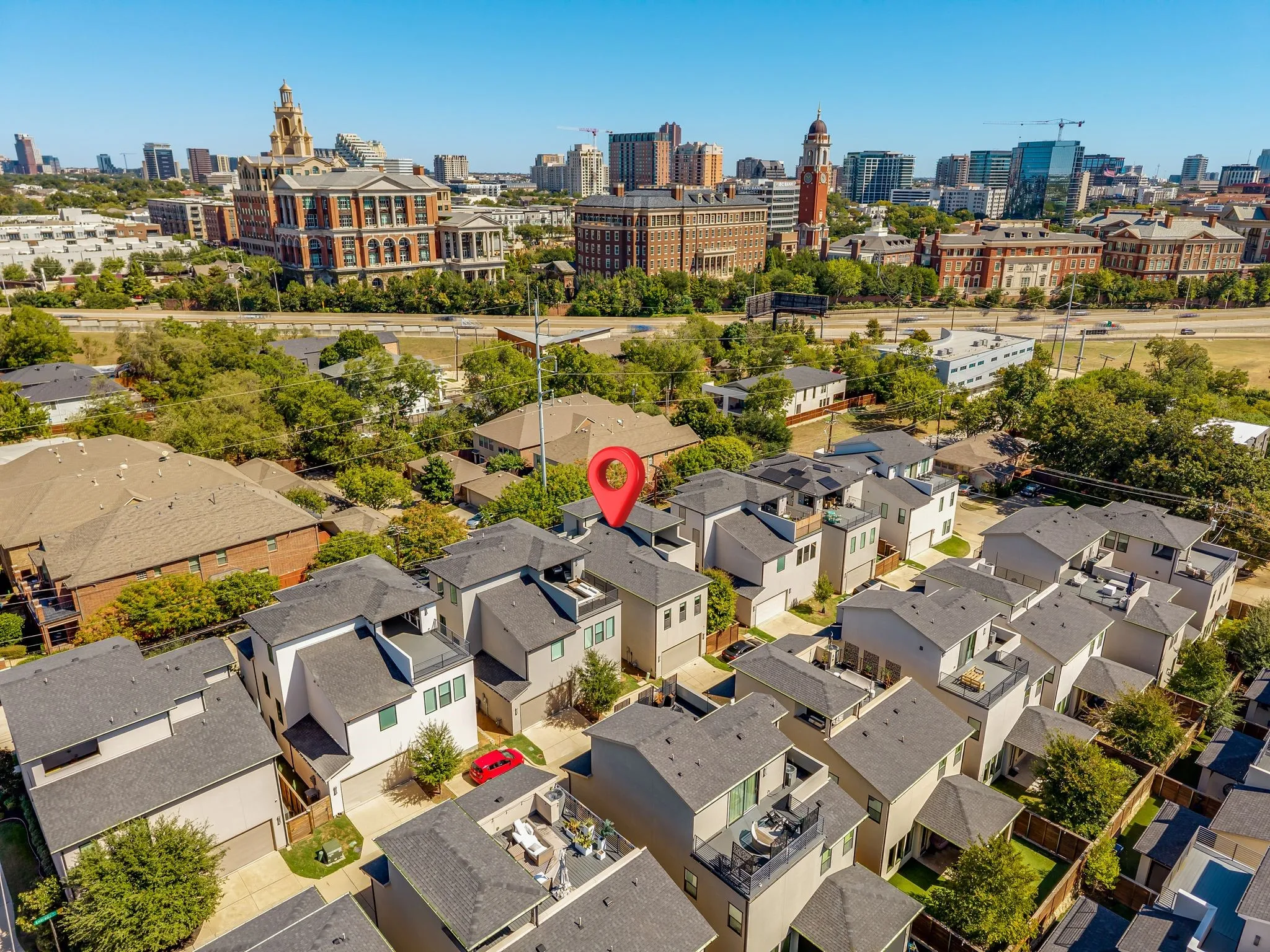 Single Family Residence For Sale in Dallas County , 4126 Entrada Way, Dallas, Texas 75219, 3 Bedroom, 5 Bathroom, 2 Garage spaces, 2,960 Sqft, built in 2019, mls#21399129, Real Estate Agent in Dallas, Homes For Sale in Dallas county, Homes For Sale in Dallas, Realtor in Dallas Texas, Real Estate Brokerage Independent Realty Texas, Luminita Cordes Realtor