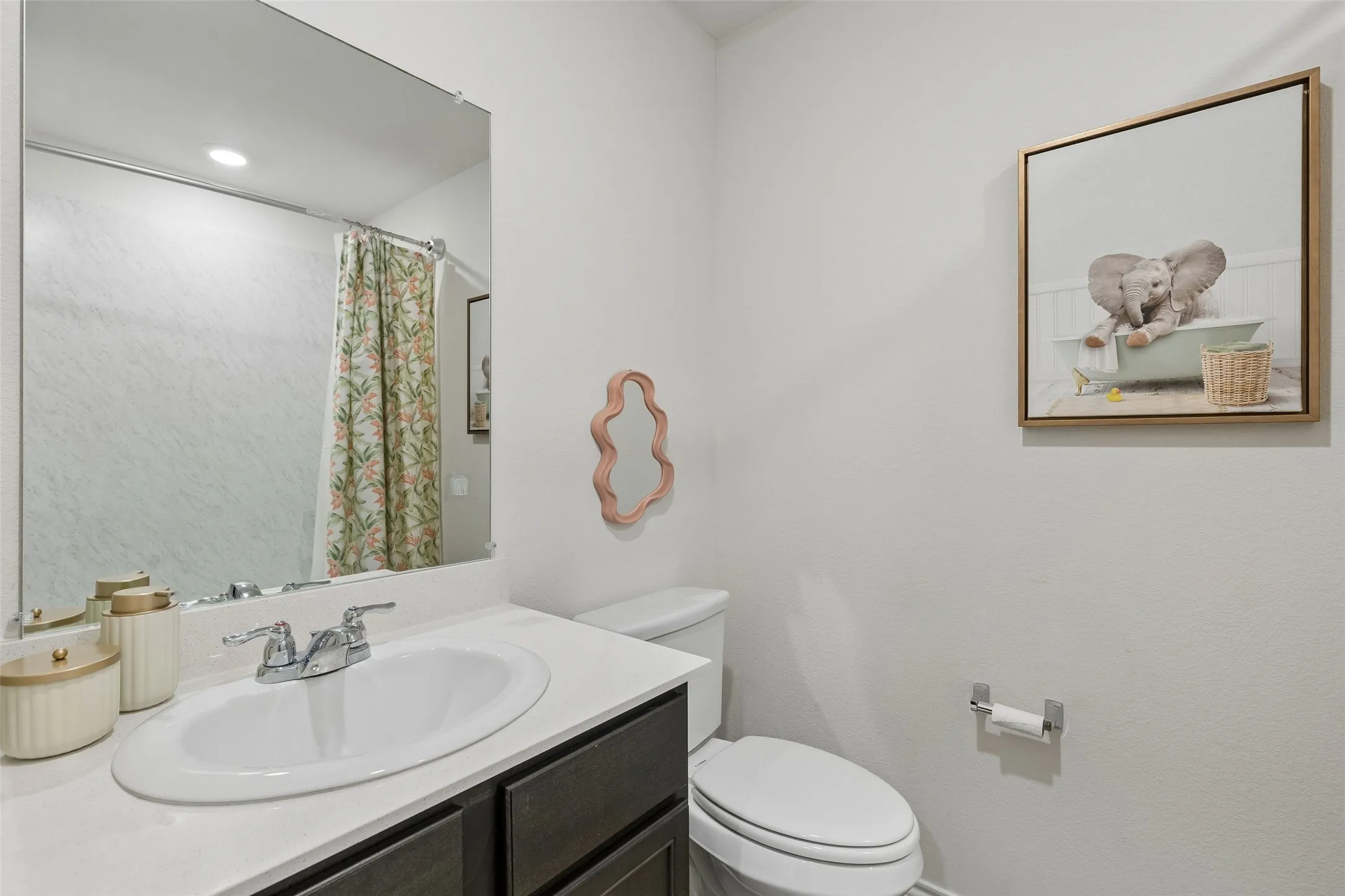 Single Family Residence For Sale in Denton County , 1448 Stuarts Forest Drive, Denton, Texas 76207, 4 Bedroom, 2 Bathroom, 2 Garage spaces, 1,793 Sqft, built in 2024, mls#21396817, Real Estate Agent in Denton, Homes For Sale in Denton county, Homes For Sale in Denton, Realtor in Denton Texas, Real Estate Brokerage Independent Realty Texas, Luminita Cordes Realtor