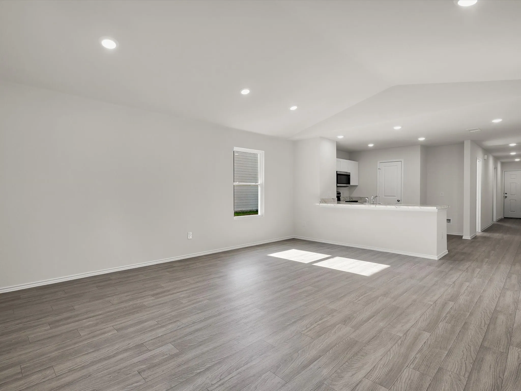 Single Family Residence For Rent in Wise County , 115 Sienna Drive, Alvord, Texas 76225, 4 Bedroom, 2 Bathroom, 2 Garage spaces, 1,510 Sqft, built in 2025, mls#21398533, Real Estate Agent in Alvord, Homes For Rent in Wise county, Homes For Rent in Alvord, Realtor in Alvord Texas, Real Estate Brokerage Independent Realty Texas, Luminita Cordes Realtor