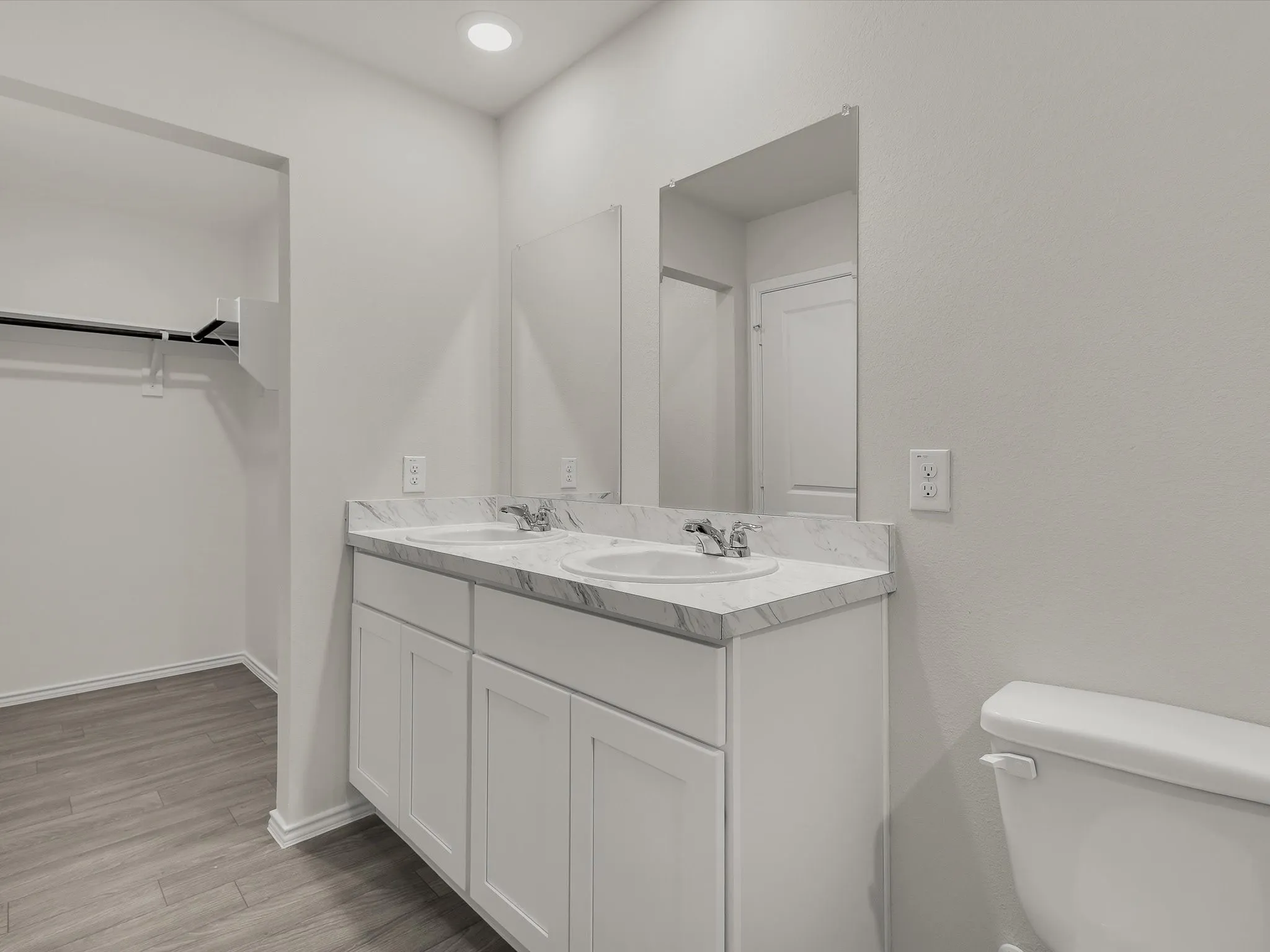 Single Family Residence For Rent in Wise County , 115 Sienna Drive, Alvord, Texas 76225, 4 Bedroom, 2 Bathroom, 2 Garage spaces, 1,510 Sqft, built in 2025, mls#21398533, Real Estate Agent in Alvord, Homes For Rent in Wise county, Homes For Rent in Alvord, Realtor in Alvord Texas, Real Estate Brokerage Independent Realty Texas, Luminita Cordes Realtor