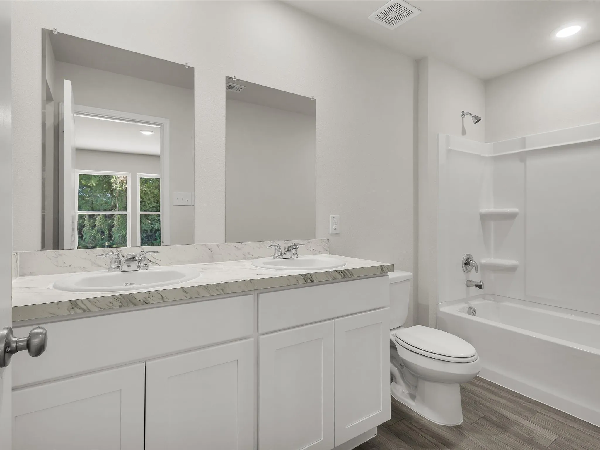 Single Family Residence For Rent in Wise County , 115 Sienna Drive, Alvord, Texas 76225, 4 Bedroom, 2 Bathroom, 2 Garage spaces, 1,510 Sqft, built in 2025, mls#21398533, Real Estate Agent in Alvord, Homes For Rent in Wise county, Homes For Rent in Alvord, Realtor in Alvord Texas, Real Estate Brokerage Independent Realty Texas, Luminita Cordes Realtor