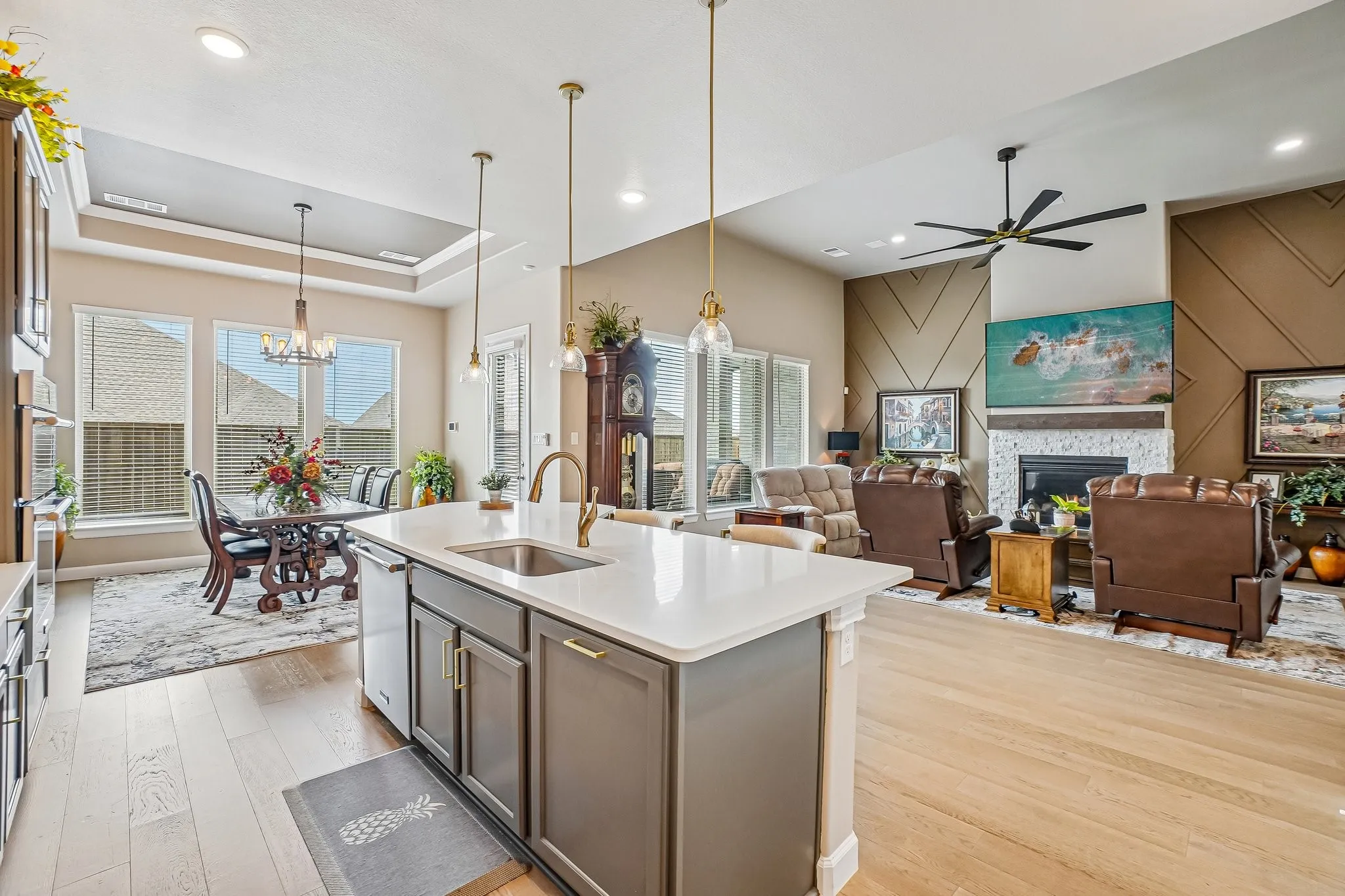 Single Family Residence For Rent in Rockwall County , 1907 Sicilia Lane, Mclendon Chisholm, Texas 75032, 3 Bedroom, 4 Bathroom, 2 Garage spaces, 2,824 Sqft, built in 2021, mls#21399714, Real Estate Agent in Mclendon Chisholm, Homes For Rent in Rockwall county, Homes For Rent in Mclendon Chisholm, Realtor in Mclendon Chisholm Texas, Real Estate Brokerage Independent Realty Texas, Luminita Cordes Realtor
