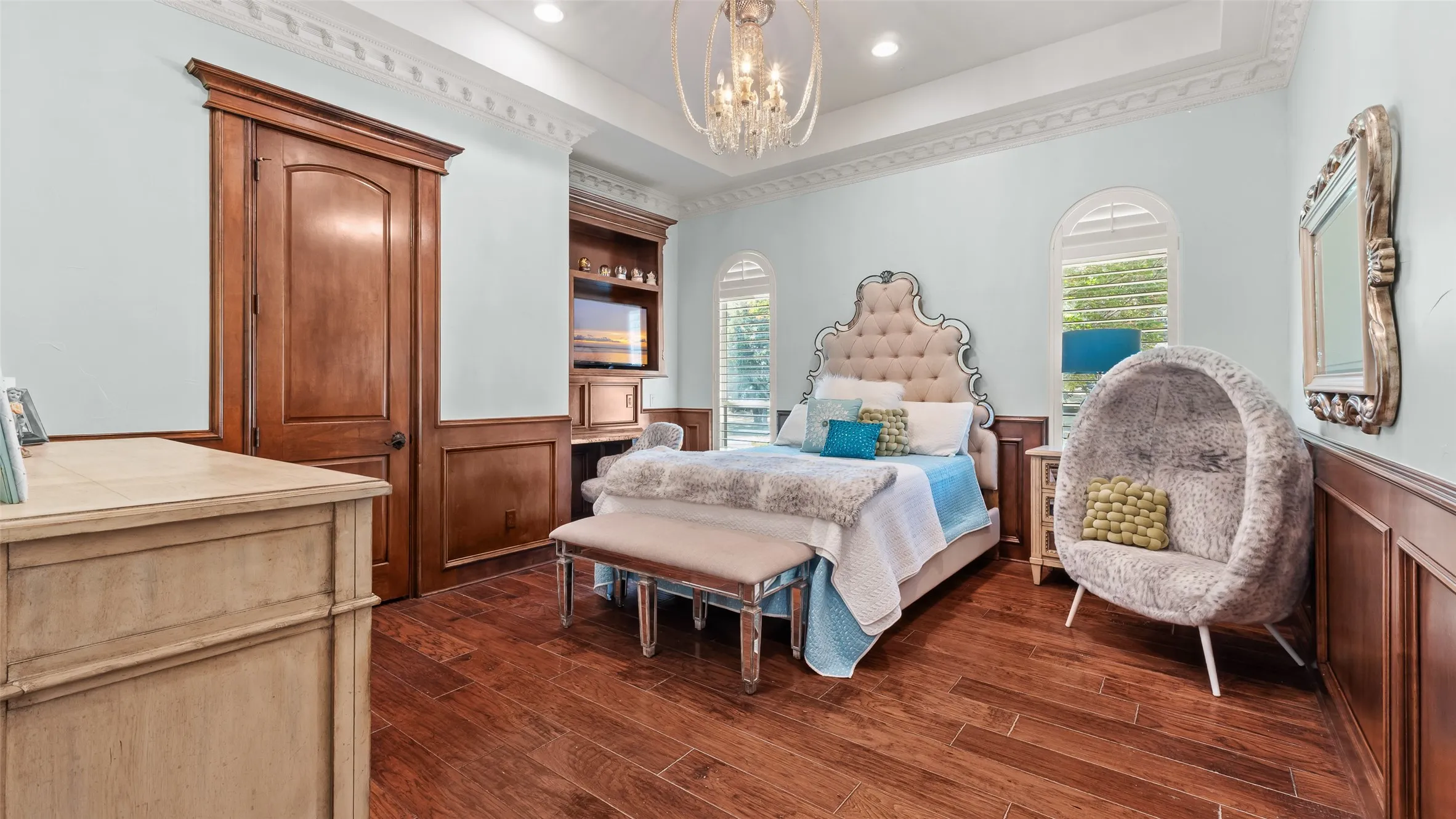 Single Family Residence For Sale in Bowie County , 1 Shillings Pl, Texarkana, Texas 75503, 5 Bedroom, 6 Bathroom, 10 Garage spaces, 6,218 Sqft, built in 2013, mls#21398720, Real Estate Agent in Texarkana, Homes For Sale in Bowie county, Homes For Sale in Texarkana, Realtor in Texarkana Texas, Real Estate Brokerage Independent Realty Texas, Luminita Cordes Realtor