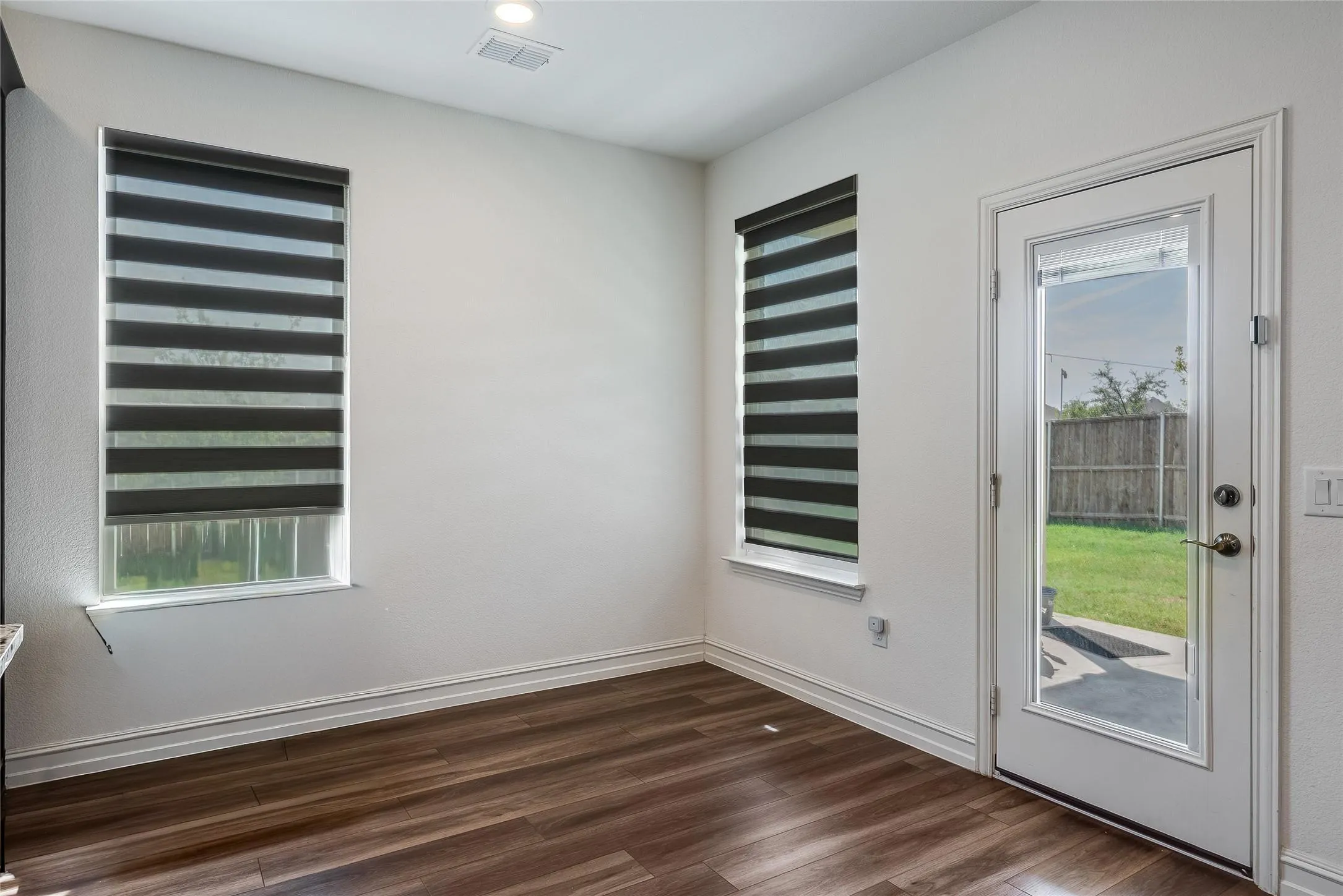 Single Family Residence For Sale in Collin County , 1420 David Drive, Anna, Texas 75409, 4 Bedroom, 3 Bathroom, 2 Garage spaces, 3,320 Sqft, built in 2024, mls#21389788, Real Estate Agent in Anna, Homes For Sale in Collin county, Homes For Sale in Anna, Realtor in Anna Texas, Real Estate Brokerage Independent Realty Texas, Luminita Cordes Realtor