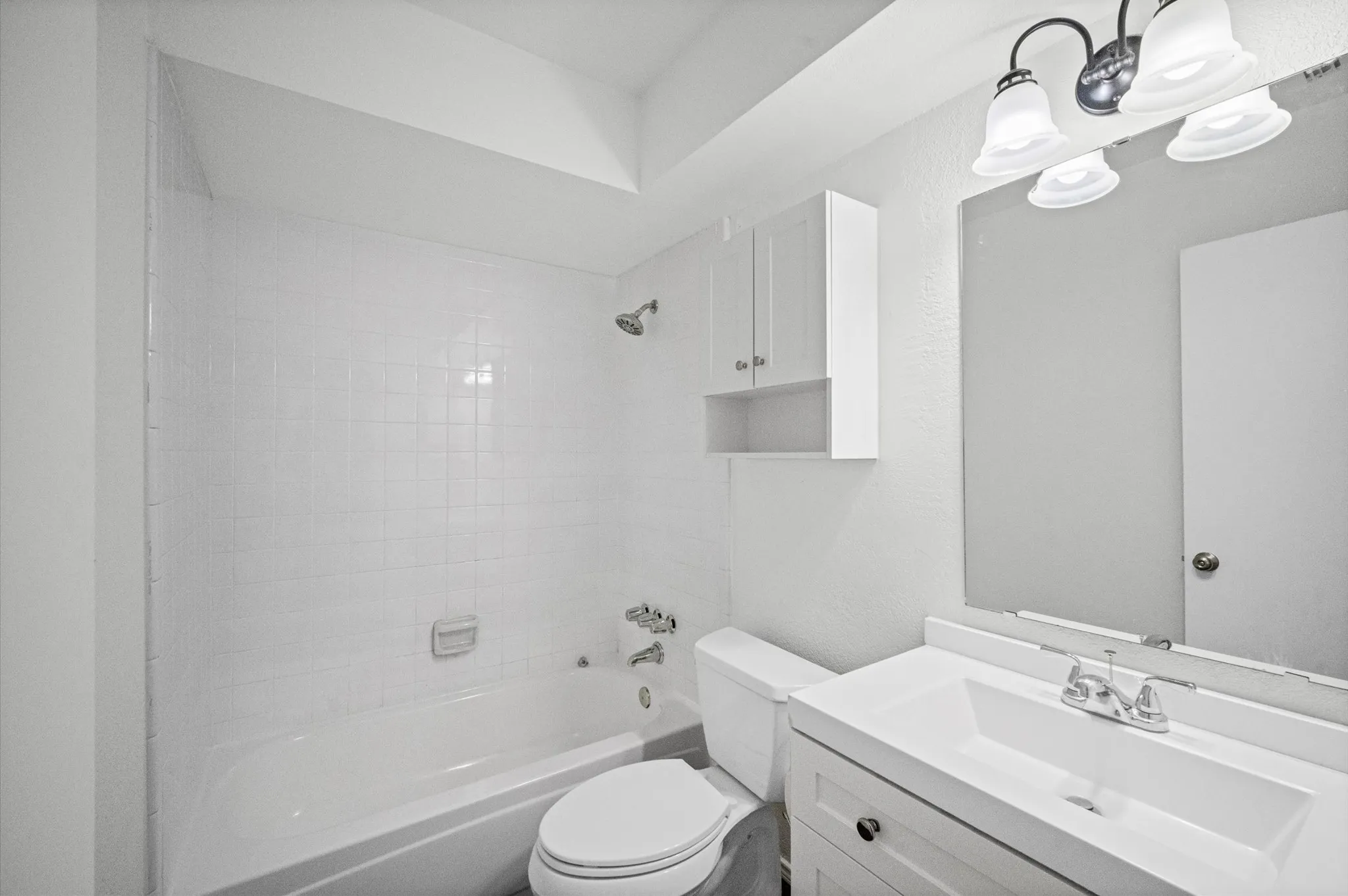 Single Family Residence For Sale in Denton County , 2812 Paisley Street, Denton, Texas 76209, 3 Bedroom, 2 Bathroom, 2 Garage spaces, 1,220 Sqft, built in 1985, mls#21397226, Real Estate Agent in Denton, Homes For Sale in Denton county, Homes For Sale in Denton, Realtor in Denton Texas, Real Estate Brokerage Independent Realty Texas, Luminita Cordes Realtor