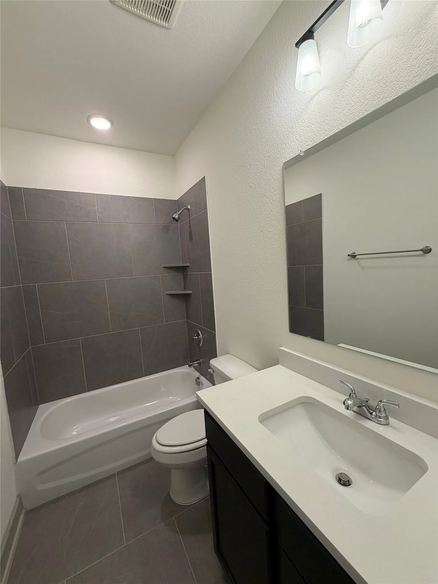 Single Family Residence For Rent in Mc Lennan County , 1220 Elise Avenue, Waco, Texas 76706, 4 Bedroom, 4 Bathroom, 2 Garage spaces, 2,016 Sqft, built in 2024, mls#21399725, Real Estate Agent in Waco, Homes For Rent in Mc Lennan county, Homes For Rent in Waco, Realtor in Waco Texas, Real Estate Brokerage Independent Realty Texas, Luminita Cordes Realtor
