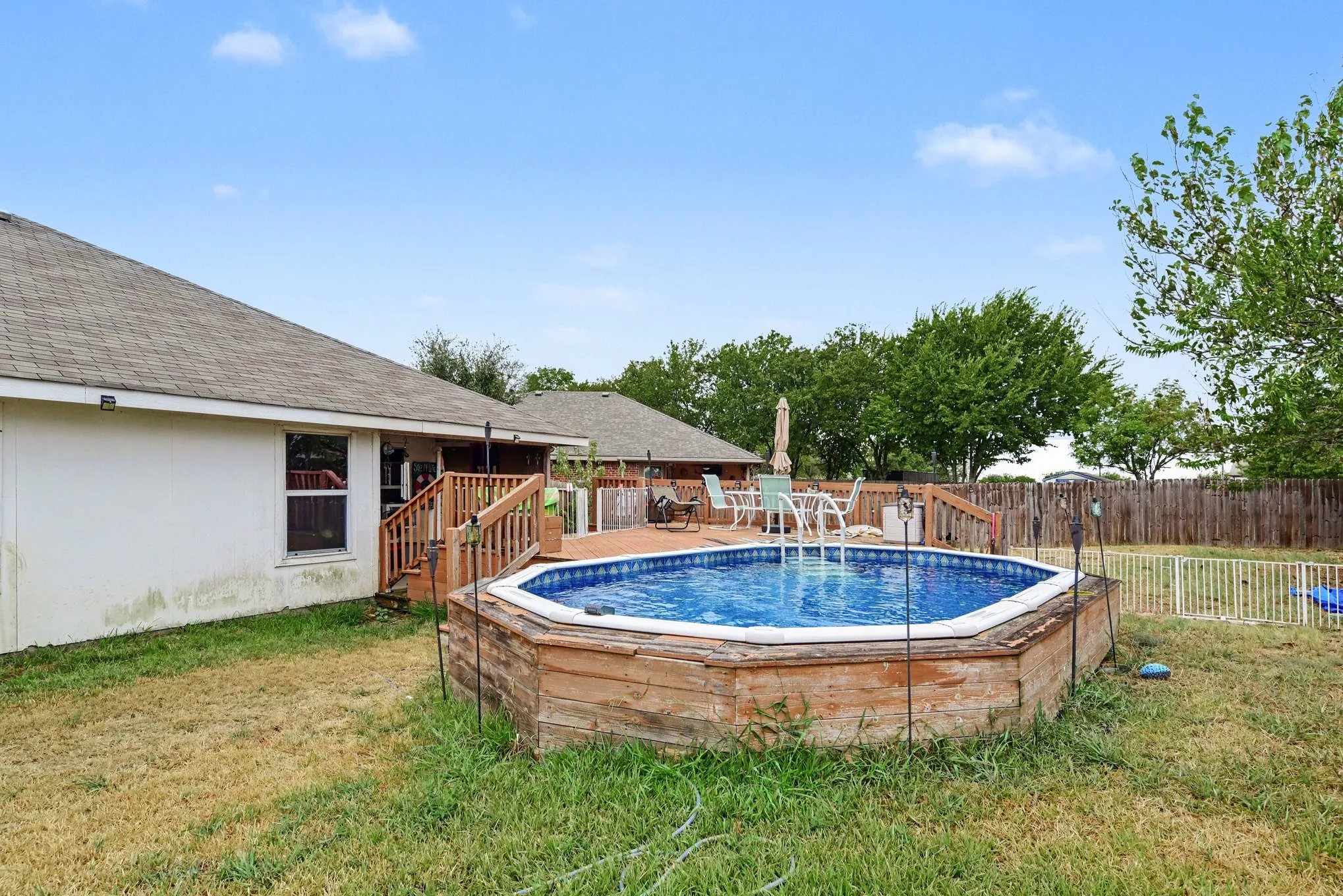 Single Family Residence For Sale in Rockwall County , 701 Silverleaf Court, Royse City, Texas 75189, 3 Bedroom, 2 Bathroom, 2 Garage spaces, 1,523 Sqft, built in 2005, mls#21397418, Real Estate Agent in Royse City, Homes For Sale in Rockwall county, Homes For Sale in Royse City, Realtor in Royse City Texas, Real Estate Brokerage Independent Realty Texas, Luminita Cordes Realtor