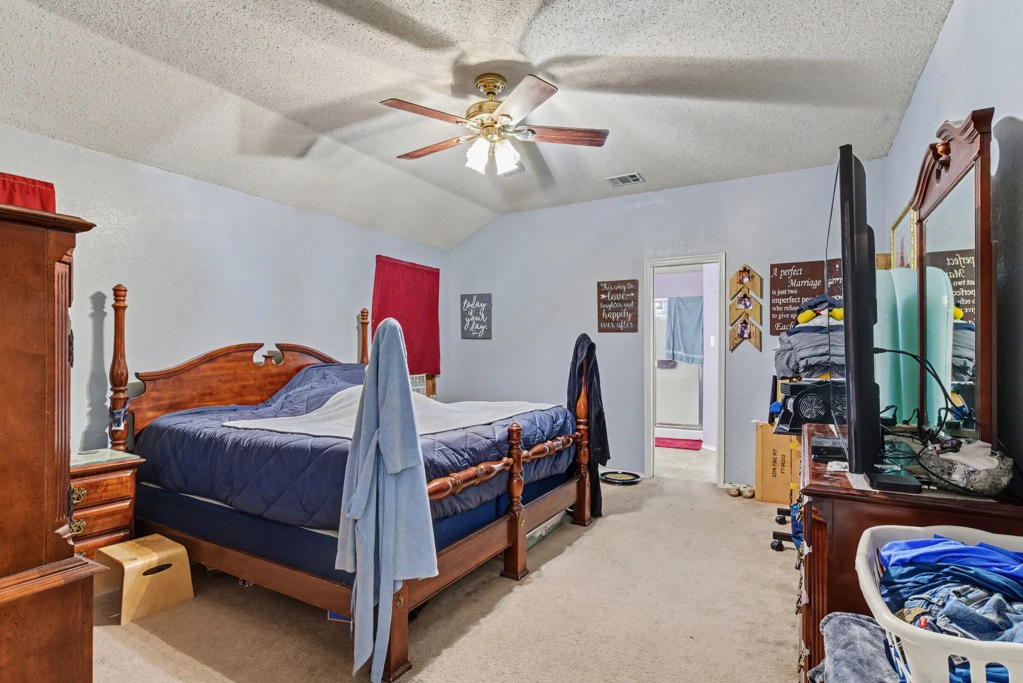 Single Family Residence For Sale in Rockwall County , 701 Silverleaf Court, Royse City, Texas 75189, 3 Bedroom, 2 Bathroom, 2 Garage spaces, 1,523 Sqft, built in 2005, mls#21397418, Real Estate Agent in Royse City, Homes For Sale in Rockwall county, Homes For Sale in Royse City, Realtor in Royse City Texas, Real Estate Brokerage Independent Realty Texas, Luminita Cordes Realtor