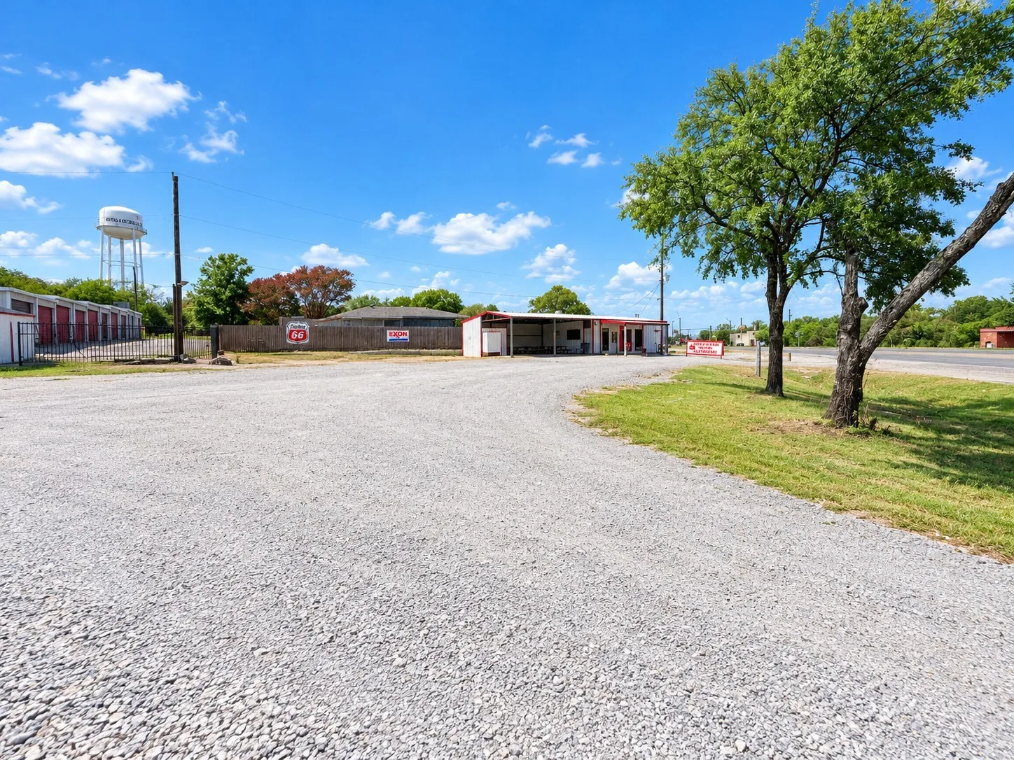 Business For Sale in Grayson County , 509 N Pecan Street, Bells, Texas 75414, 0, 0, Garage spaces, 800 Sqft, built in 1987, mls#21398776, Real Estate Agent in Bells, Homes For Sale in Grayson county, Homes For Sale in Bells, Realtor in Bells Texas, Real Estate Brokerage Independent Realty Texas, Luminita Cordes Realtor