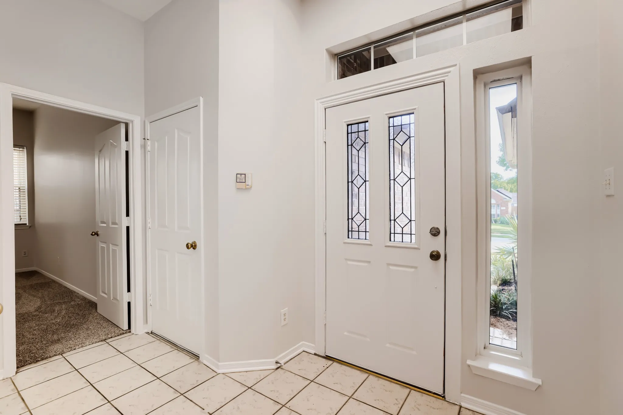 Single Family Residence For Sale in Collin County , 3328 Woodbluff Lane, Mc Kinney, Texas 75071, 3 Bedroom, 2 Bathroom, 2 Garage spaces, 1,686 Sqft, built in 1998, mls#21394618, Real Estate Agent in Mc Kinney, Homes For Sale in Collin county, Homes For Sale in Mc Kinney, Realtor in Mc Kinney Texas, Real Estate Brokerage Independent Realty Texas, Luminita Cordes Realtor