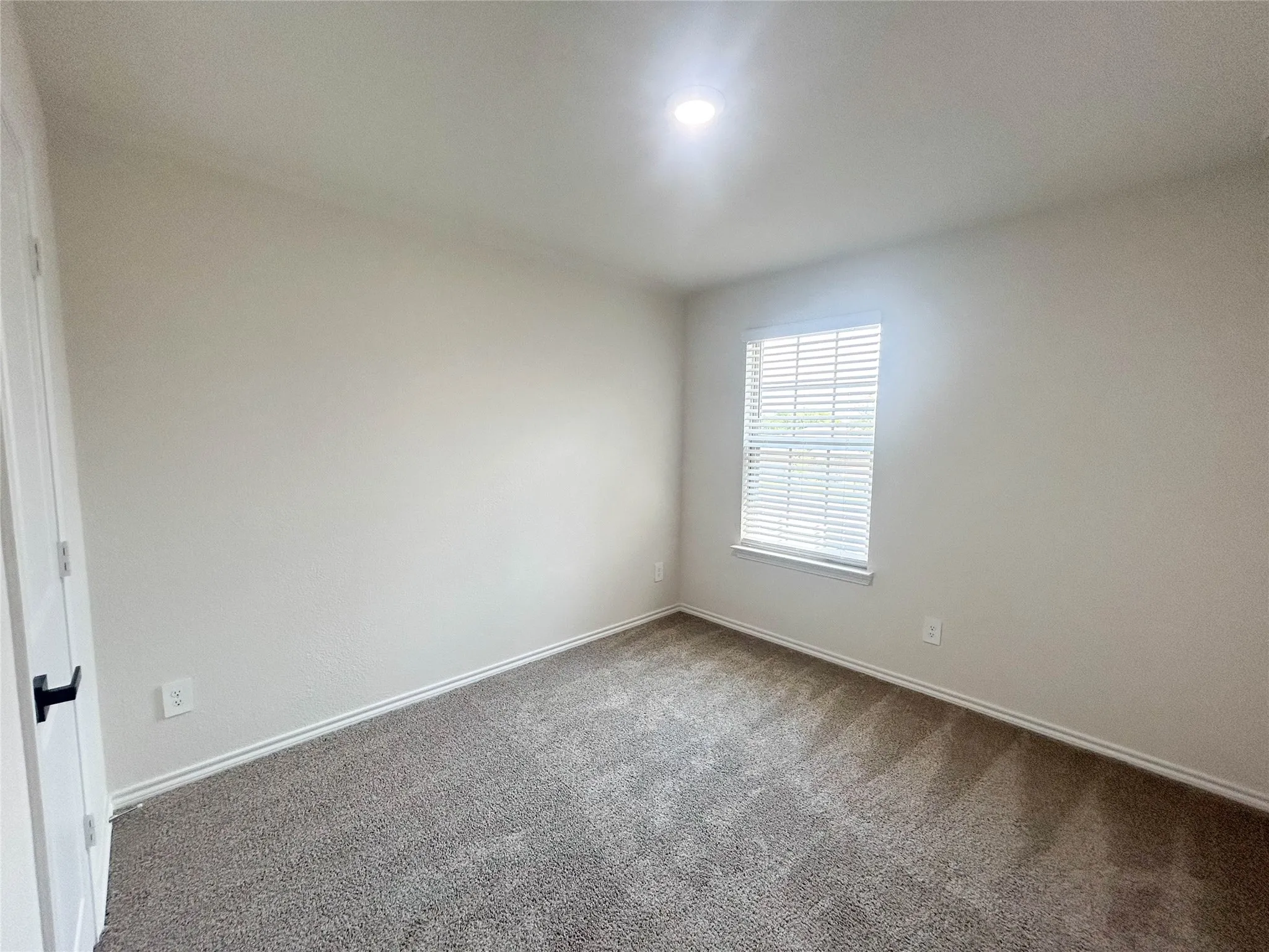 Single Family Residence For Rent in Ellis County , 935 Keystone Court, Ferris, Texas 75125, 4 Bedroom, 3 Bathroom, 2 Garage spaces, 2,124 Sqft, built in 2023, mls#21399761, Real Estate Agent in Ferris, Homes For Rent in Ellis county, Homes For Rent in Ferris, Realtor in Ferris Texas, Real Estate Brokerage Independent Realty Texas, Luminita Cordes Realtor