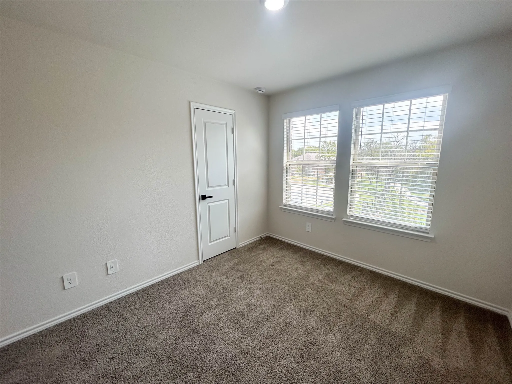 Single Family Residence For Rent in Ellis County , 935 Keystone Court, Ferris, Texas 75125, 4 Bedroom, 3 Bathroom, 2 Garage spaces, 2,124 Sqft, built in 2023, mls#21399761, Real Estate Agent in Ferris, Homes For Rent in Ellis county, Homes For Rent in Ferris, Realtor in Ferris Texas, Real Estate Brokerage Independent Realty Texas, Luminita Cordes Realtor