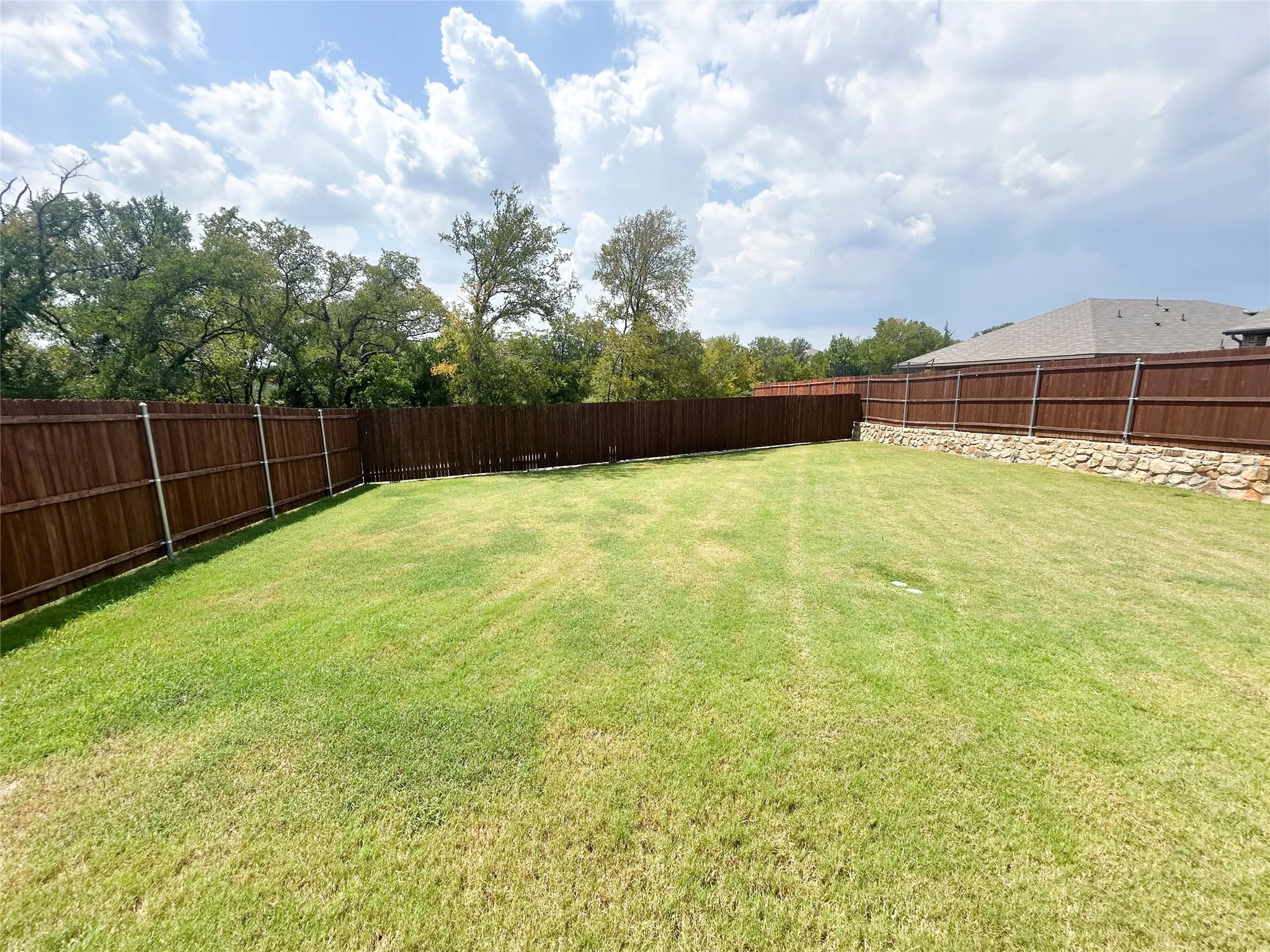 Single Family Residence For Rent in Ellis County , 935 Keystone Court, Ferris, Texas 75125, 4 Bedroom, 3 Bathroom, 2 Garage spaces, 2,124 Sqft, built in 2023, mls#21399761, Real Estate Agent in Ferris, Homes For Rent in Ellis county, Homes For Rent in Ferris, Realtor in Ferris Texas, Real Estate Brokerage Independent Realty Texas, Luminita Cordes Realtor