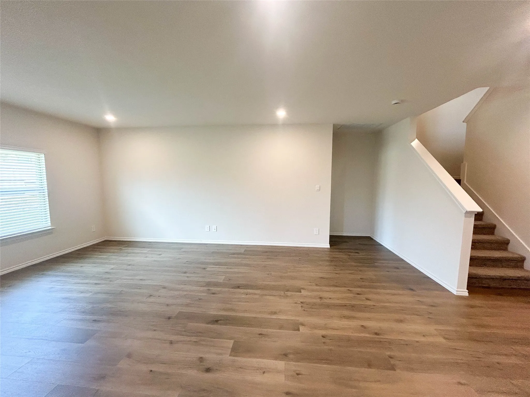 Single Family Residence For Rent in Ellis County , 935 Keystone Court, Ferris, Texas 75125, 4 Bedroom, 3 Bathroom, 2 Garage spaces, 2,124 Sqft, built in 2023, mls#21399761, Real Estate Agent in Ferris, Homes For Rent in Ellis county, Homes For Rent in Ferris, Realtor in Ferris Texas, Real Estate Brokerage Independent Realty Texas, Luminita Cordes Realtor
