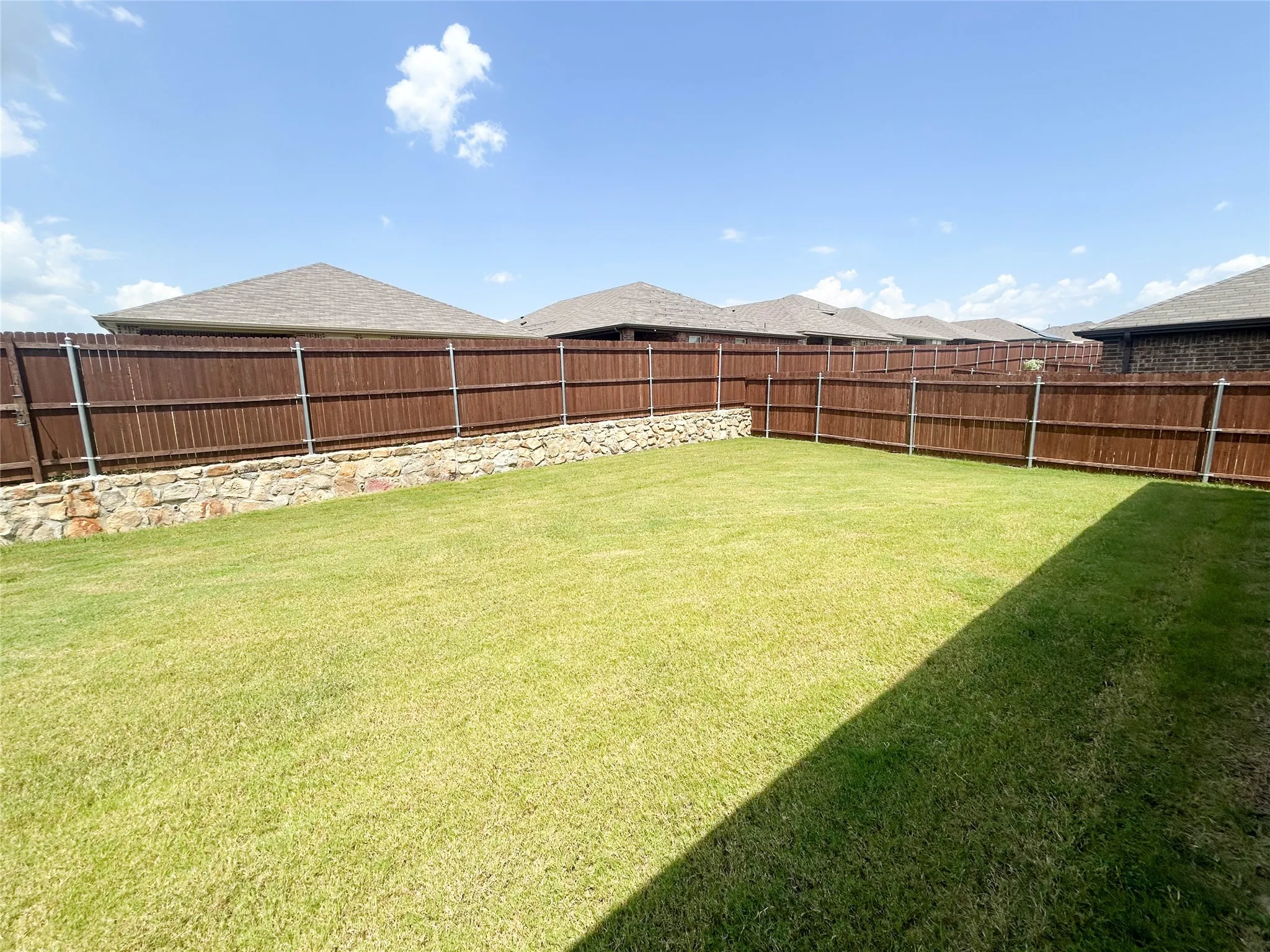 Single Family Residence For Rent in Ellis County , 935 Keystone Court, Ferris, Texas 75125, 4 Bedroom, 3 Bathroom, 2 Garage spaces, 2,124 Sqft, built in 2023, mls#21399761, Real Estate Agent in Ferris, Homes For Rent in Ellis county, Homes For Rent in Ferris, Realtor in Ferris Texas, Real Estate Brokerage Independent Realty Texas, Luminita Cordes Realtor