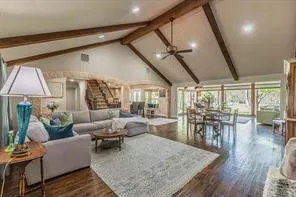 Single Family Residence For Rent in Tarrant County , 616 Frontier Court, Colleyville, Texas 76034, 4 Bedroom, 4 Bathroom, Garage spaces, 3,354 Sqft, built in 1977, mls#21399809, Real Estate Agent in Colleyville, Homes For Rent in Tarrant county, Homes For Rent in Colleyville, Realtor in Colleyville Texas, Real Estate Brokerage Independent Realty Texas, Luminita Cordes Realtor