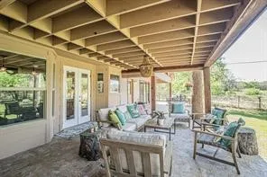 Single Family Residence For Rent in Tarrant County , 616 Frontier Court, Colleyville, Texas 76034, 4 Bedroom, 4 Bathroom, Garage spaces, 3,354 Sqft, built in 1977, mls#21399809, Real Estate Agent in Colleyville, Homes For Rent in Tarrant county, Homes For Rent in Colleyville, Realtor in Colleyville Texas, Real Estate Brokerage Independent Realty Texas, Luminita Cordes Realtor