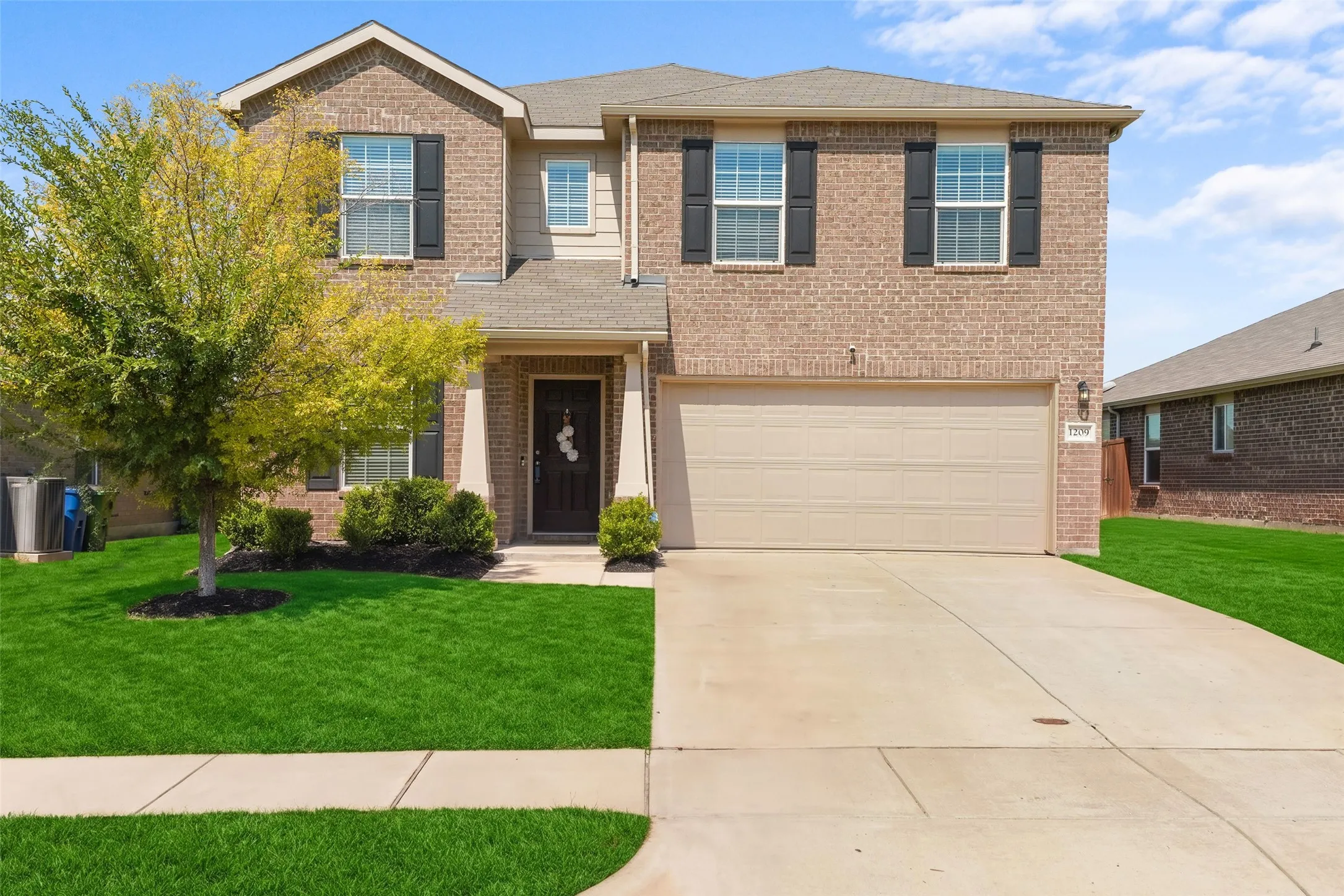 Welcome to 1209 Waggoner Dr. Aubrey TX